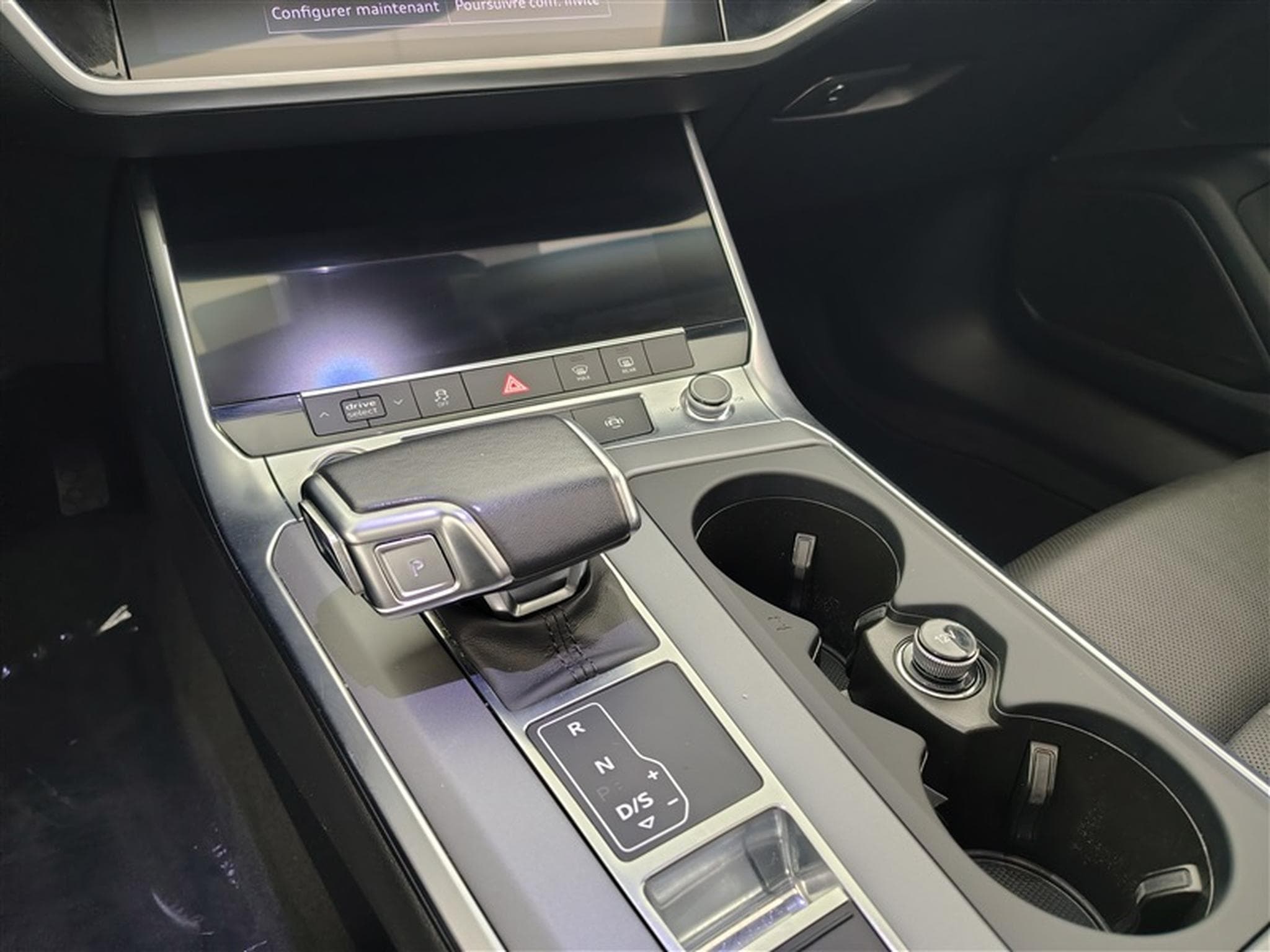 Audi A6 35 TDI 163Cv S-Tronic CUIR / NAVI  /FULL LED/TO PANO (2023) - Foto 12