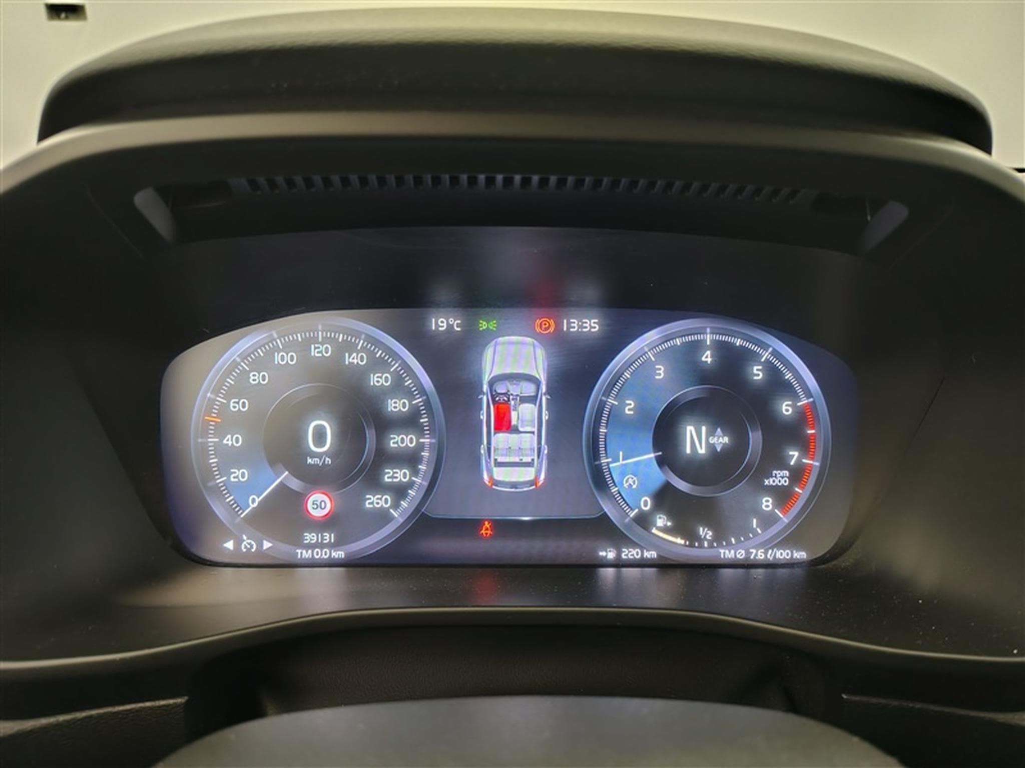 Volvo XC40 1.5 T2 Momentum Navi / Led / PDC av+ar (2021) - Foto 10