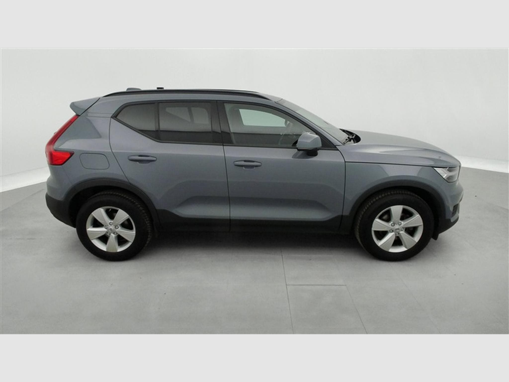 Volvo XC40 1.5 T2 Momentum Navi / Led / PDC av+ar (2021) - Foto 25