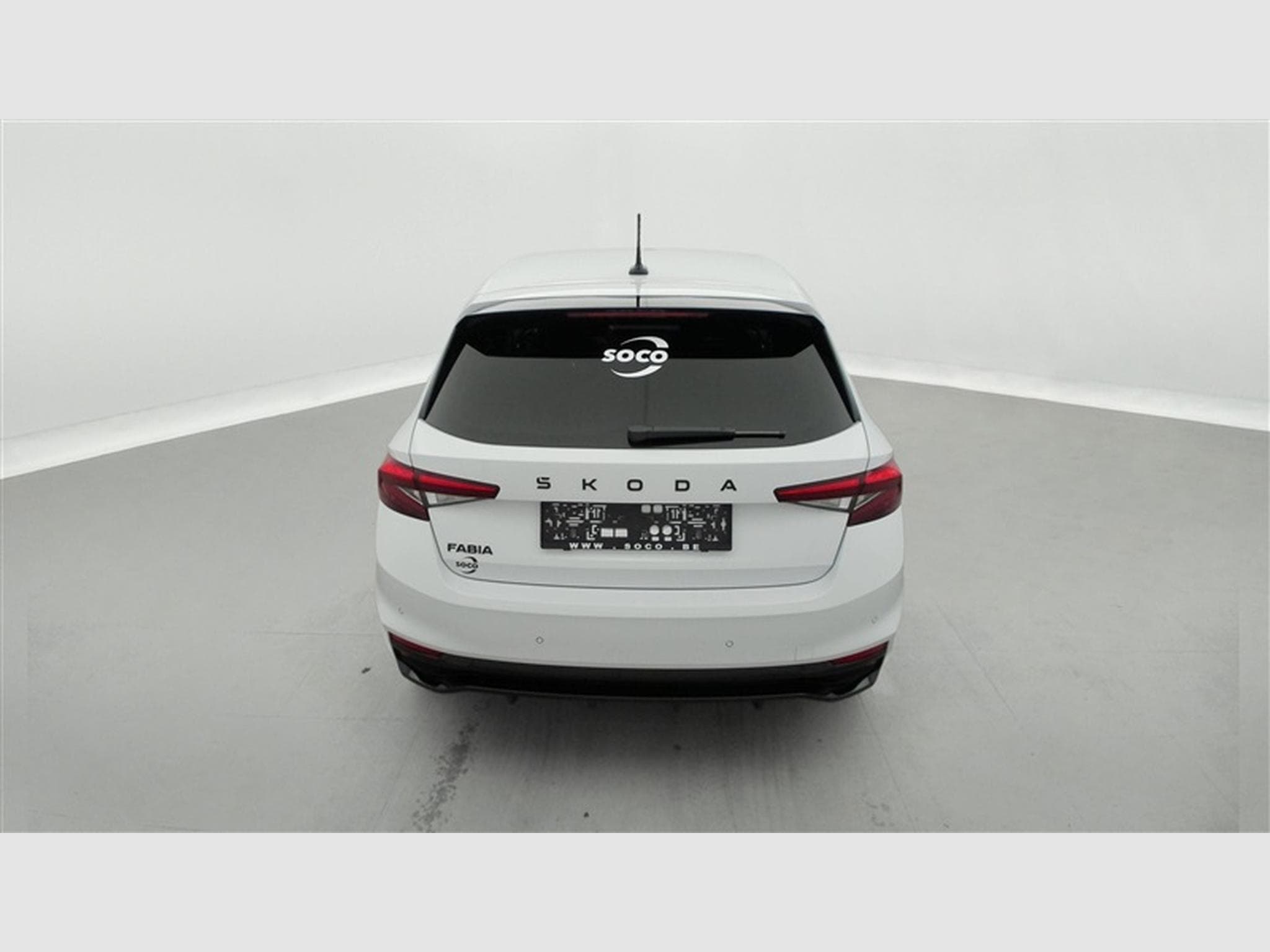 Skoda Fabia 1.0 TSI 115cv DSG MonteCarlo CARPLAY / FULL LED / CAMERA (2026) - Foto 5