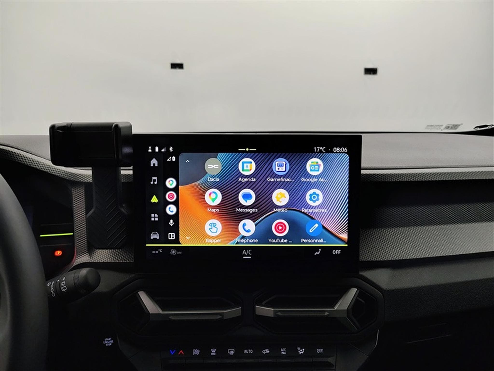 Dacia Duster Mild Hybrid 140cv Journey NAVI / CARPLAY / FULL LED / CAMERA (2026) - Foto 19