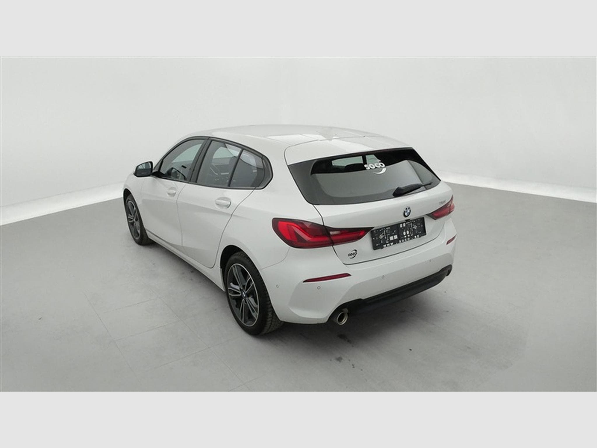 BMW 116 116 iA SportLine NAVI / CAMERA / CARPLAY (2022) - Foto 2