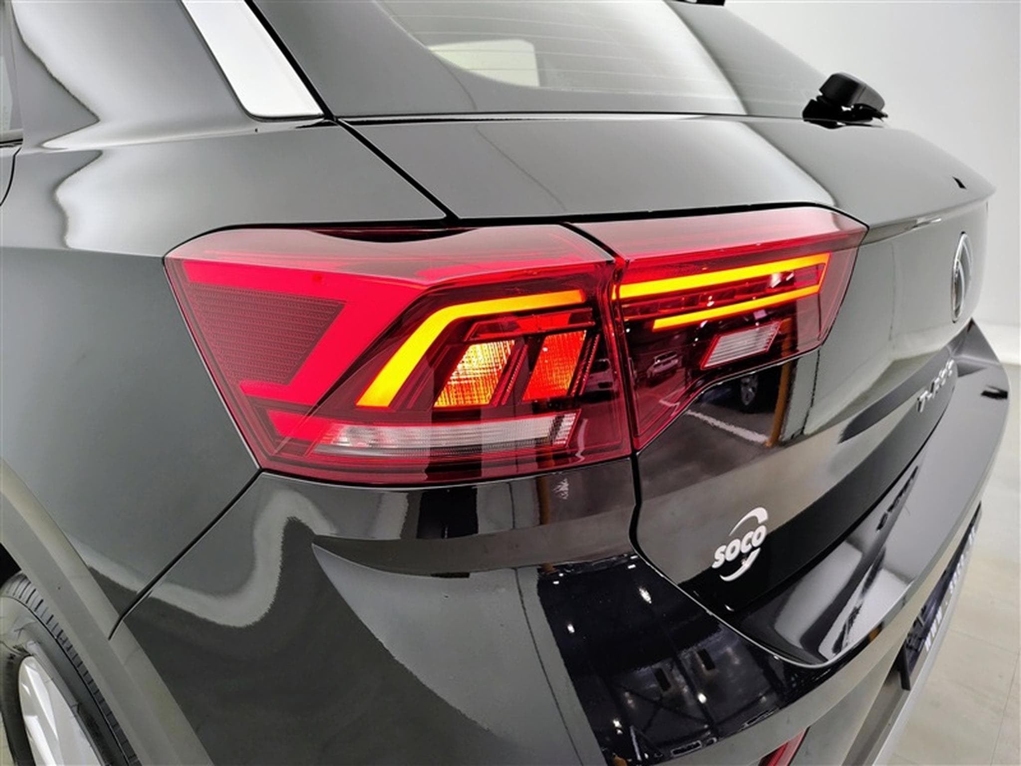 VW T-Roc 1.0 TSI Style (2023) - Foto 16