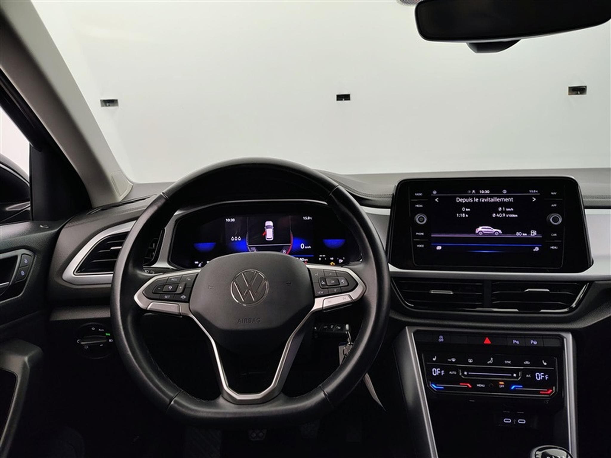 VW T-Roc 1.0 TSI Style (2023) - Foto 9