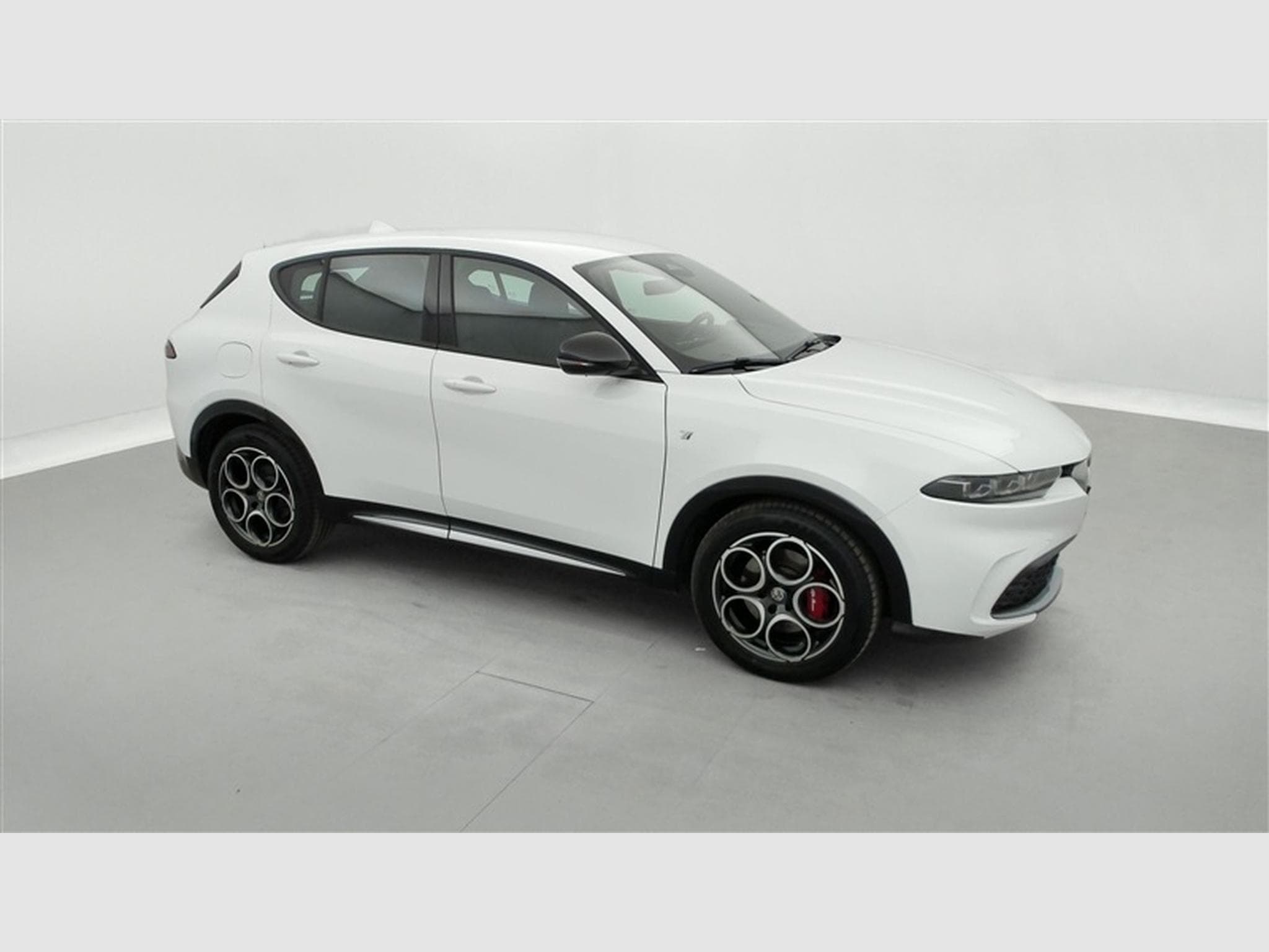 Alfa-Romeo Tonale 1.6 130 TI TCT7 *NAVI/FULL LED/CAM/PDC AV AR/JA18* (2023) - Foto 24