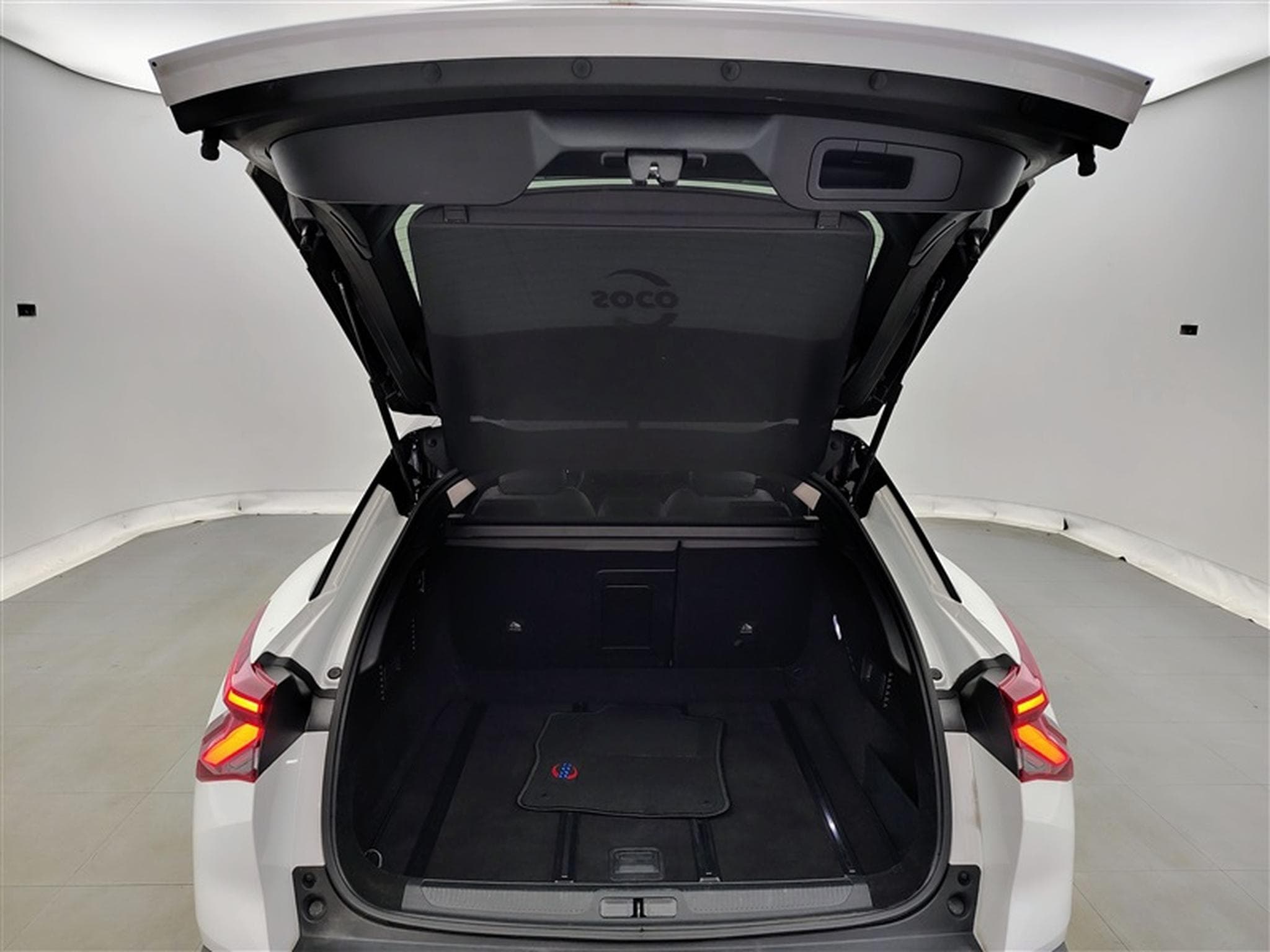 Citroen C5 X 1.2 Puretech 130cv EAT8 Shine NAVI / CAMERA / CARPLAY (2022) - Foto 14