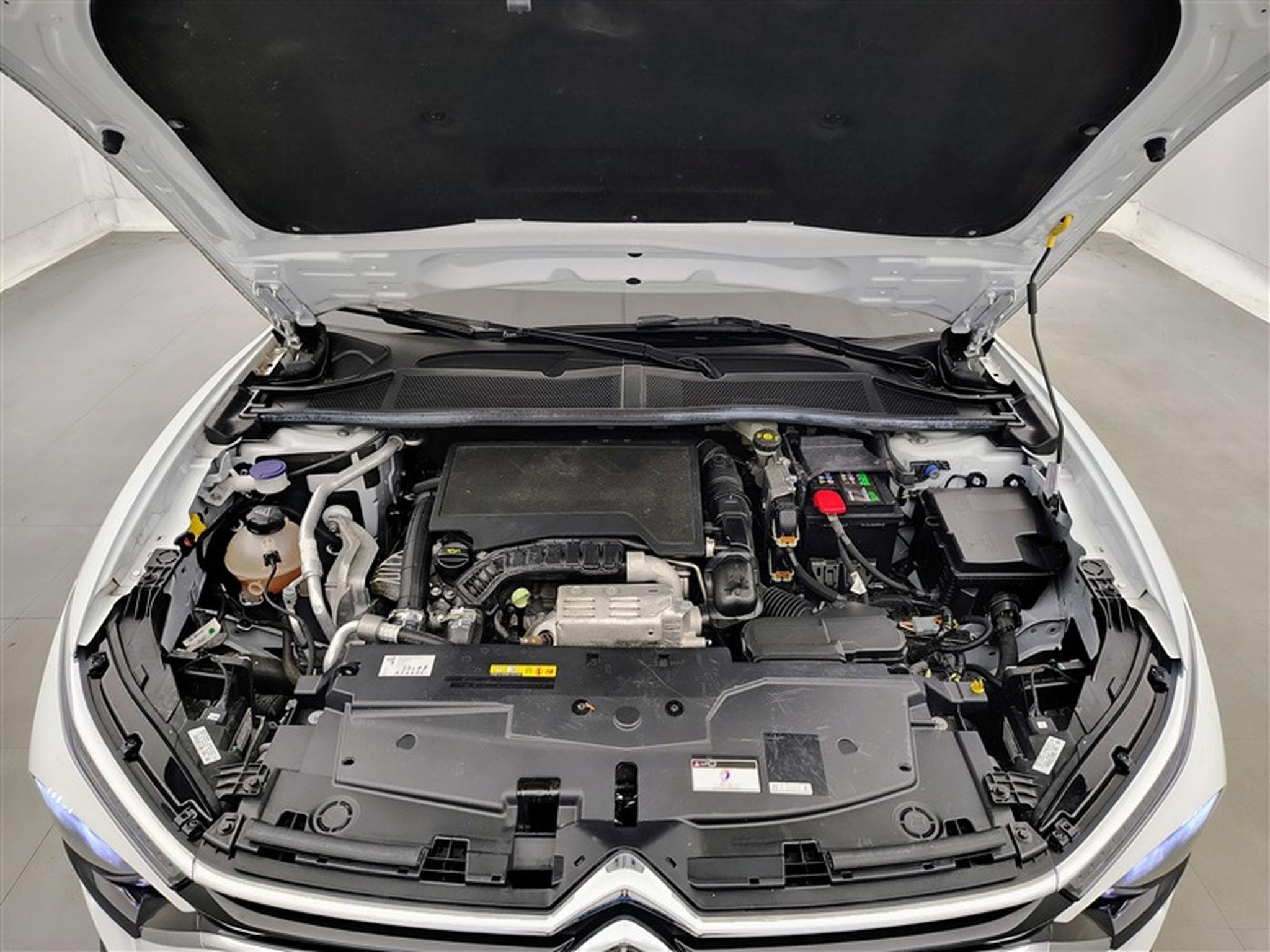 Citroen C5 X 1.2 Puretech 130cv EAT8 Shine NAVI / CAMERA / CARPLAY (2022) - Foto 19