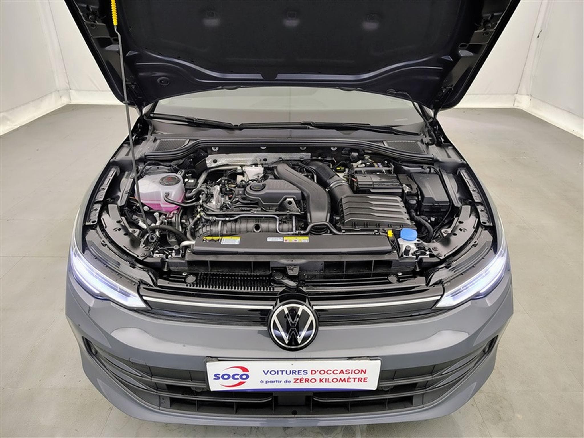 VW Golf 1.5 eTSI 150Cv DSG Anniversary Model CARPLAY / CAMERA (2025) - Foto 19
