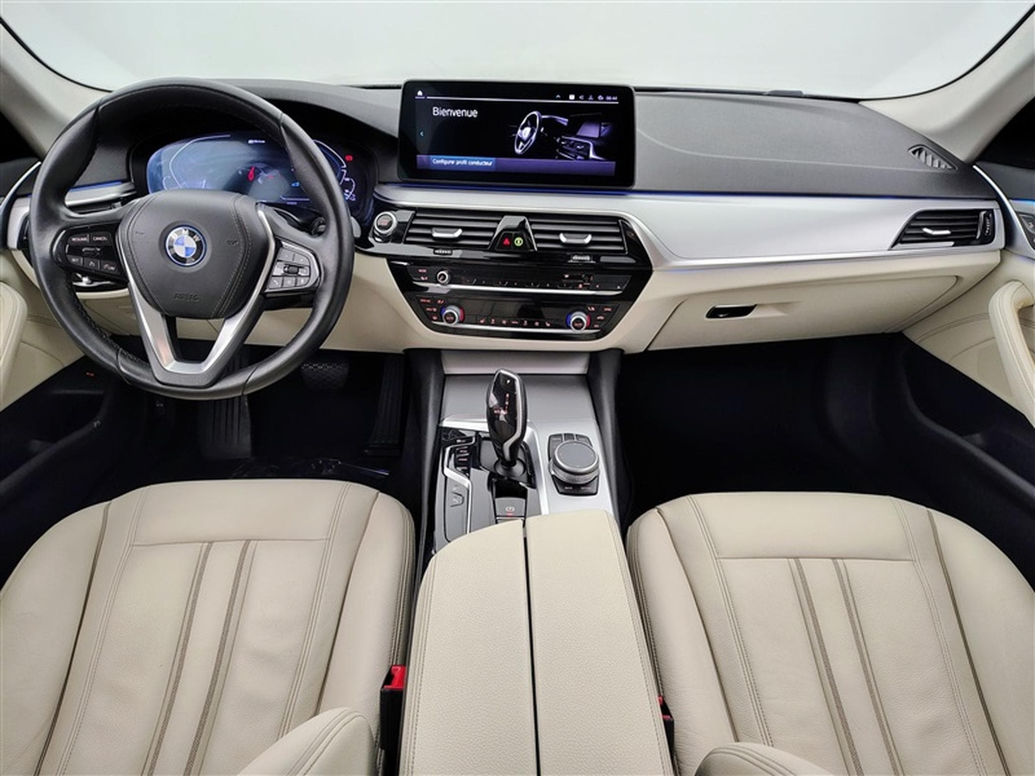 BMW 520 520eA PHEV CUIR/NAVI/FULL LED/JA18/PDC (2021) - Foto 8
