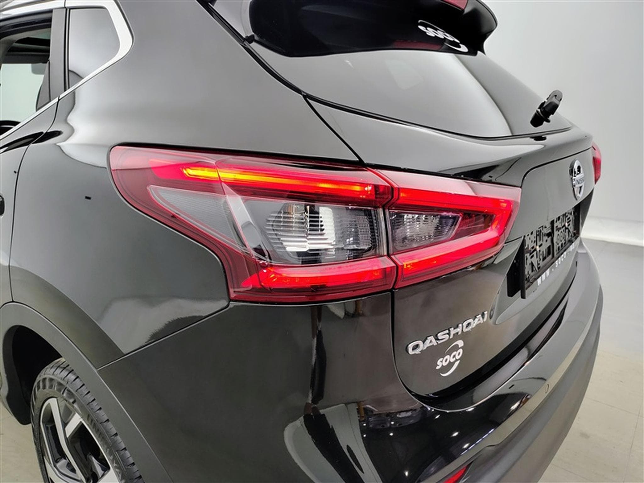 Nissan Qashqai 1.3 DIG  Tekna NAVI / FULL LED / TOIT PANO / CAMERA 360° (2020) - Foto 16