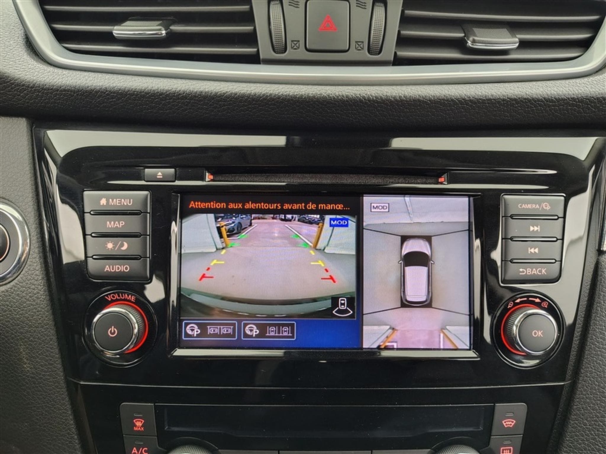 Nissan Qashqai 1.3 DIG  Tekna NAVI / FULL LED / TOIT PANO / CAMERA 360° (2020) - Foto 18