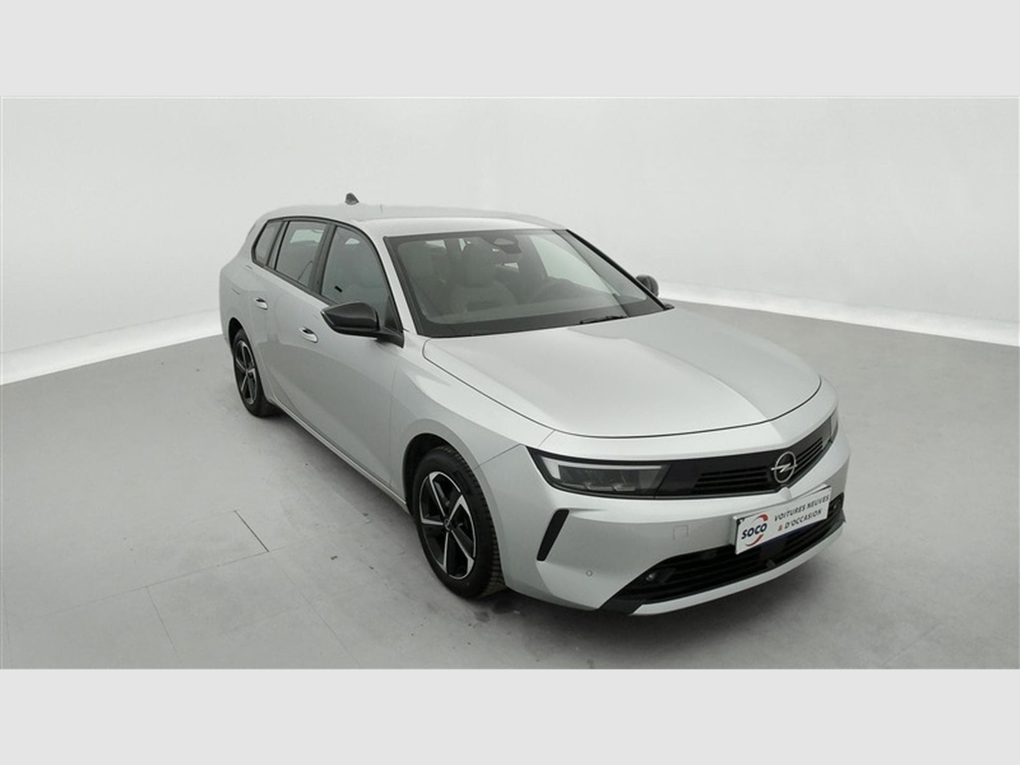 Opel Astra Sports Tourer 1.2 Turbo Edition NAVI / FULL LED / CARPLAY (2024) - Foto 22