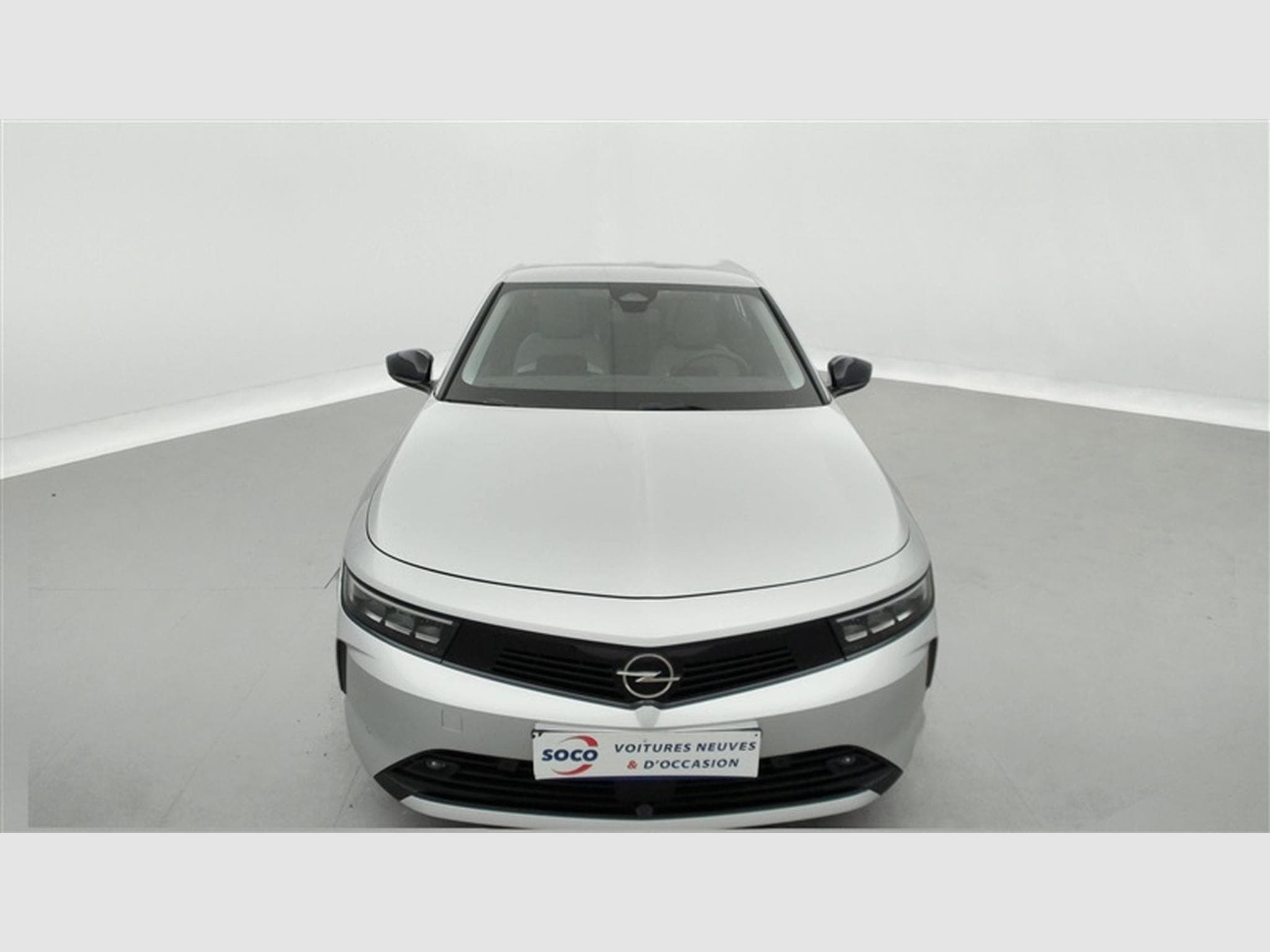 Opel Astra Sports Tourer 1.2 Turbo Edition NAVI / FULL LED / CARPLAY (2024) - Foto 4