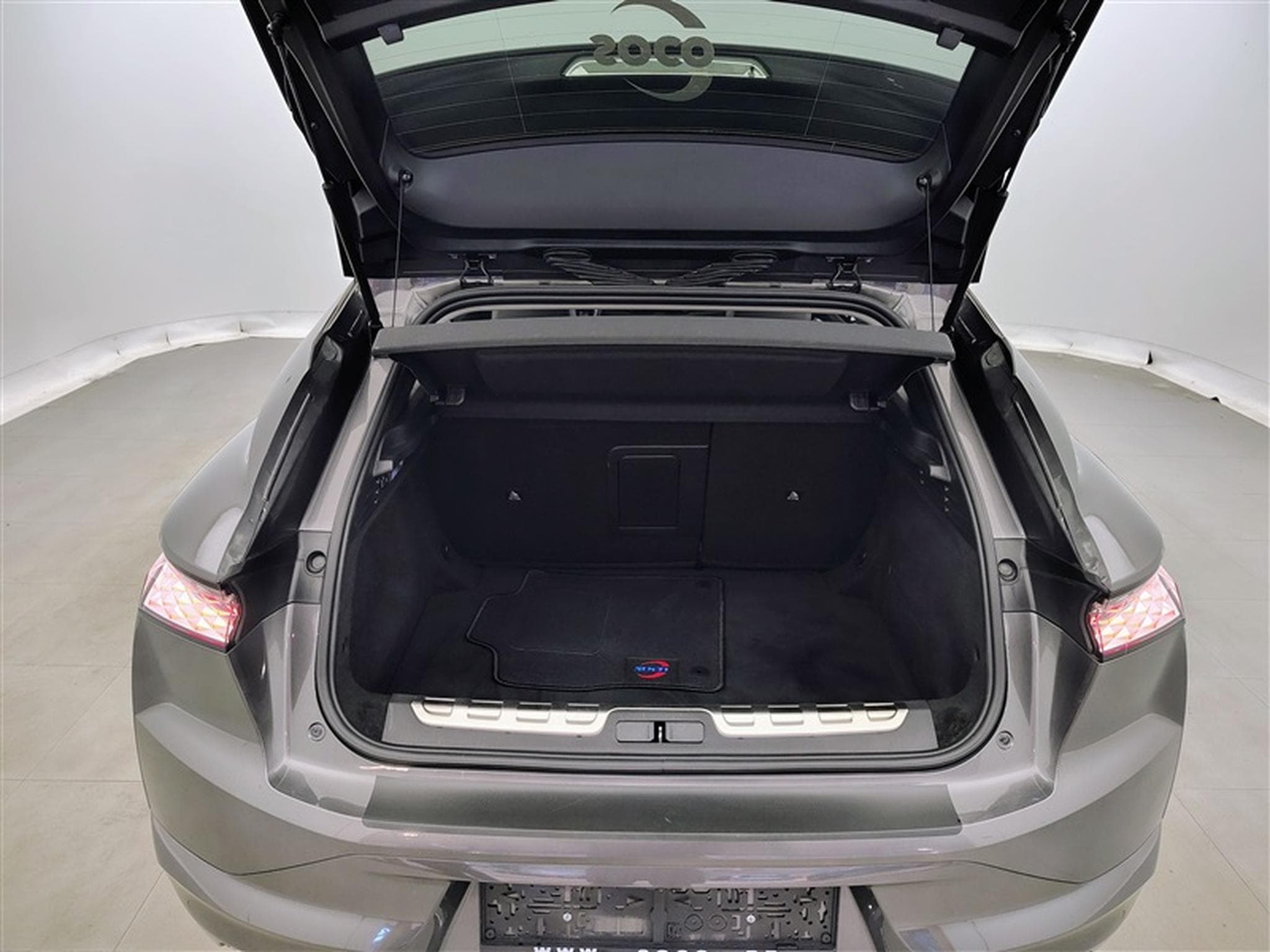 DS Automobiles DS4 1.2 PureTech 130Cv EAT8 Performance Line+ (2023) - Photo 14