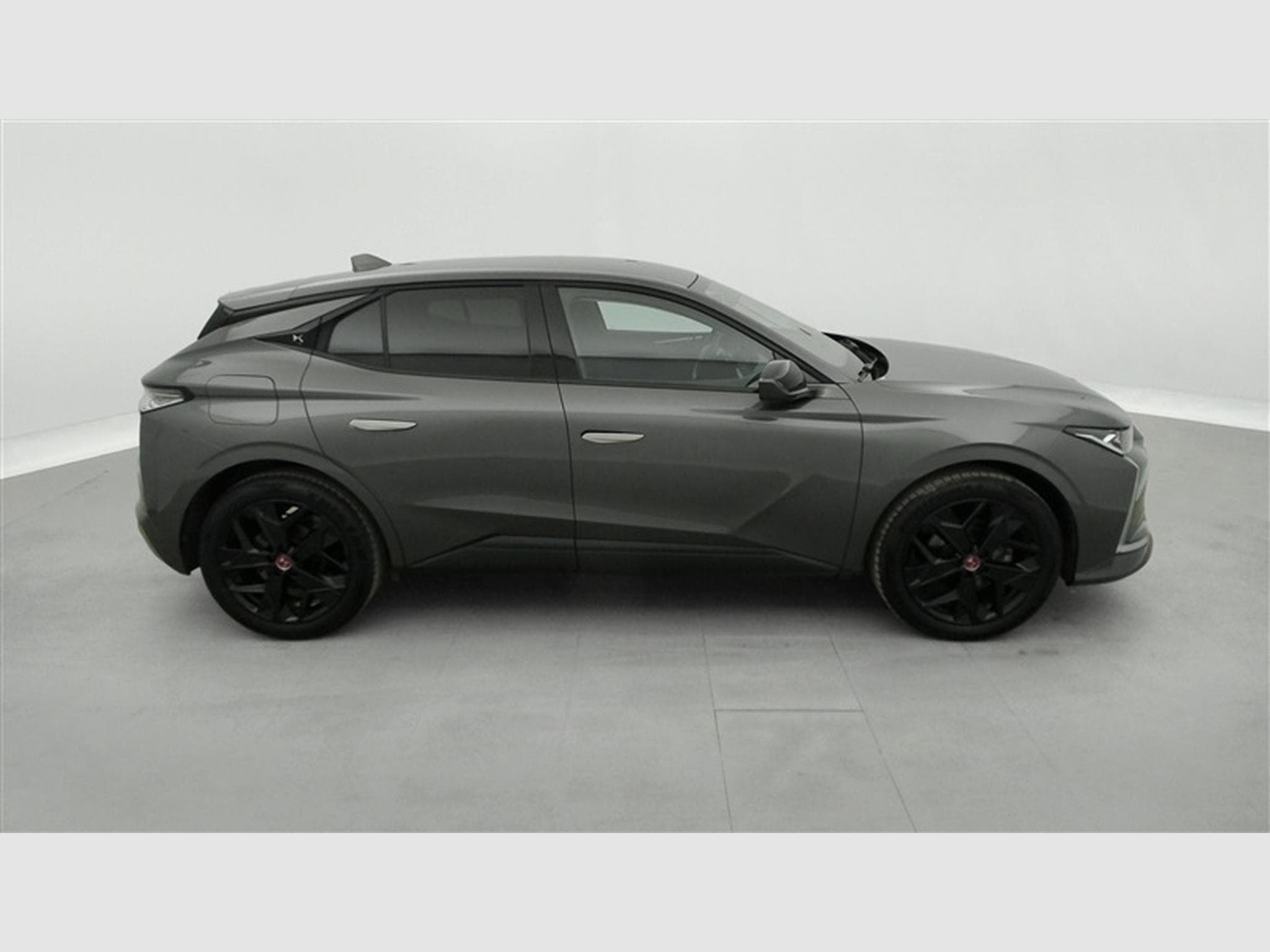 DS Automobiles DS4 1.2 PureTech 130Cv EAT8 Performance Line+ (2023) - Photo 24