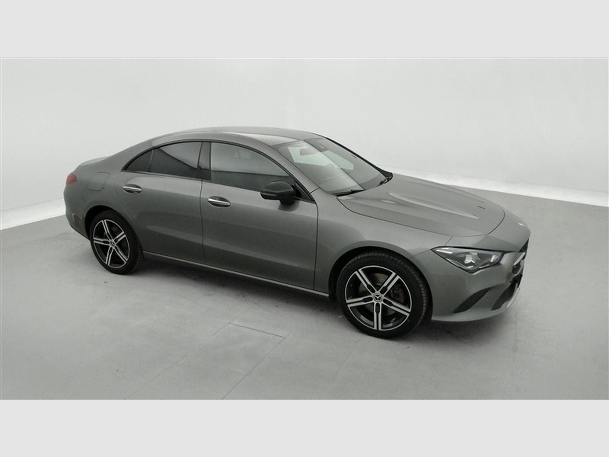 Mercedes CLA 250 Luxury Line   Cuir / Navi / Led / PDC av+ar (2023) - Photo 23