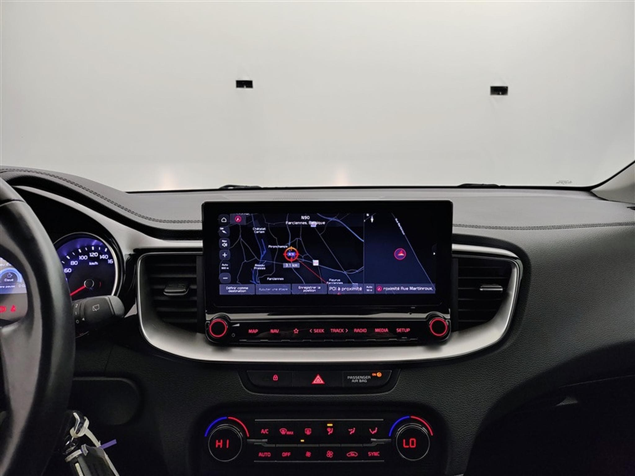 Kia Ceed Sw 1.0 T-GDi Gold NAVI / CAMERA / JA 16" (2023) - Photo 11