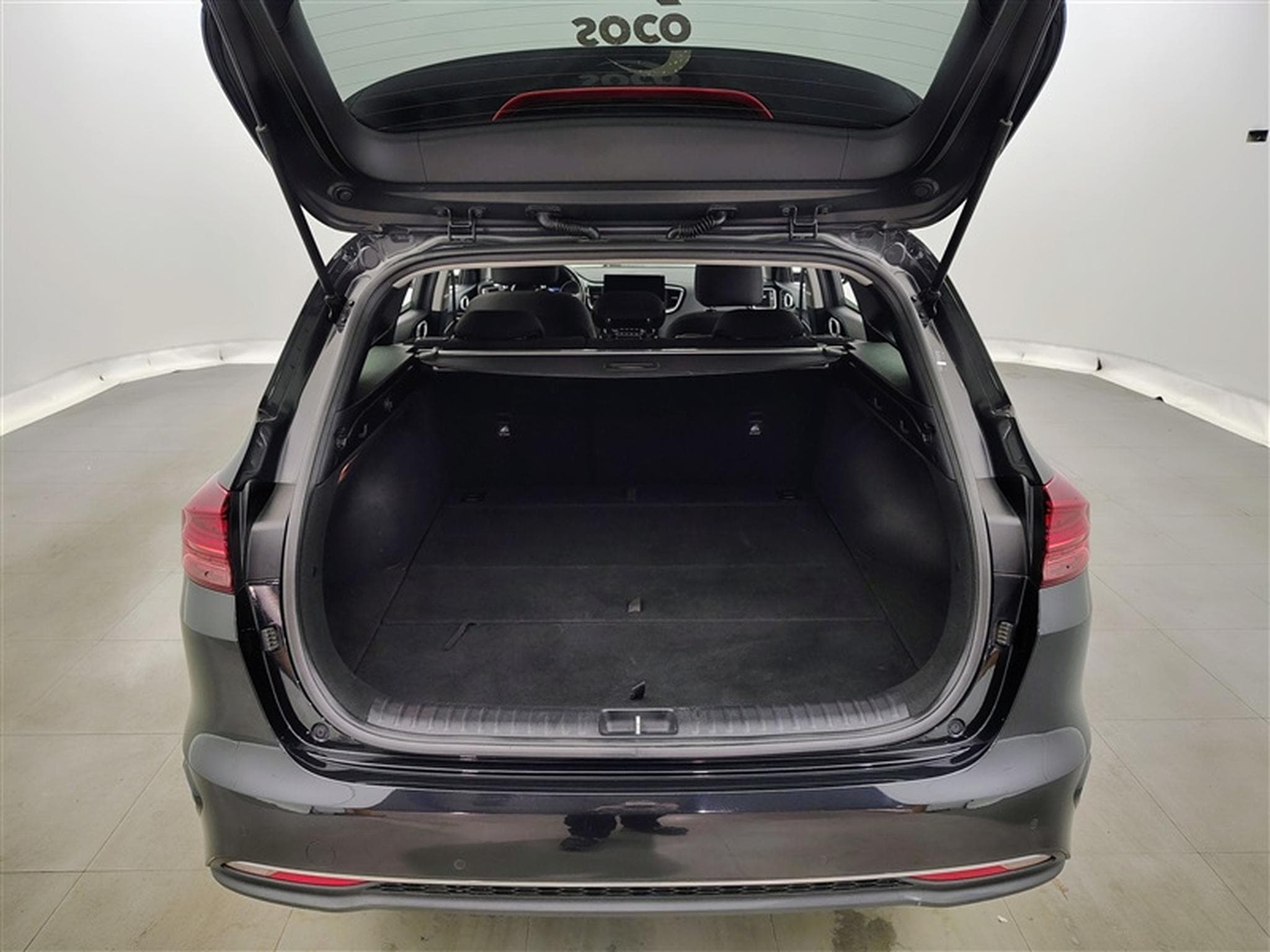Kia Ceed Sw 1.0 T-GDi Gold NAVI / CAMERA / JA 16" (2023) - Photo 14
