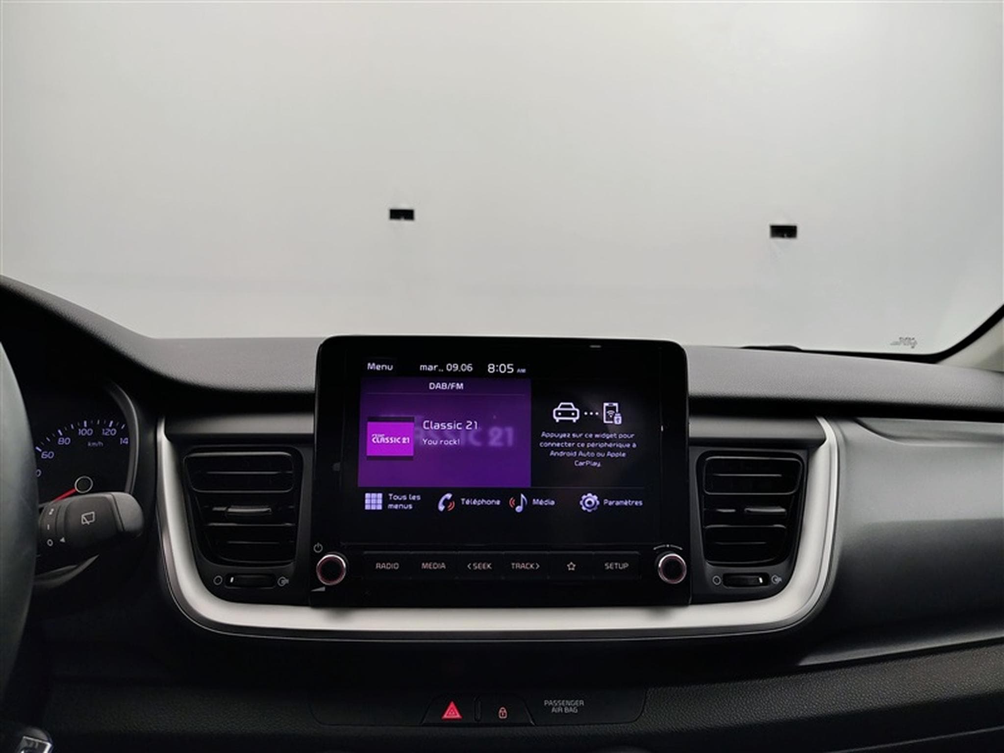 Kia Stonic 1.0 T Urban Edition *NAVI/CARPLAY/PDC/JA* (2021) - Photo 11
