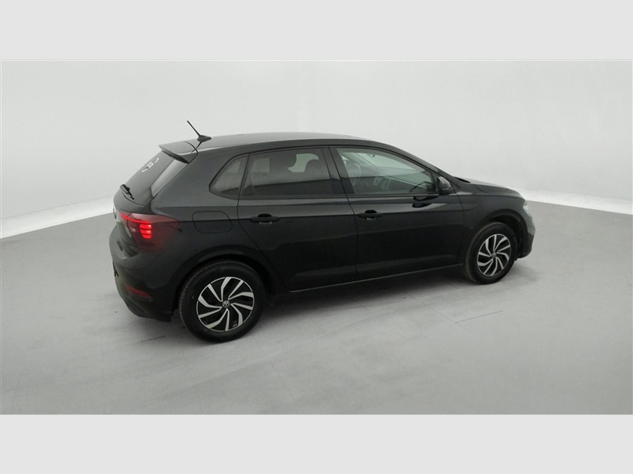 VW Polo 1.0 TSI 95Cv DSG Urban CARPLAY / CAMERA / PDC / ALU (2024) - Foto 25