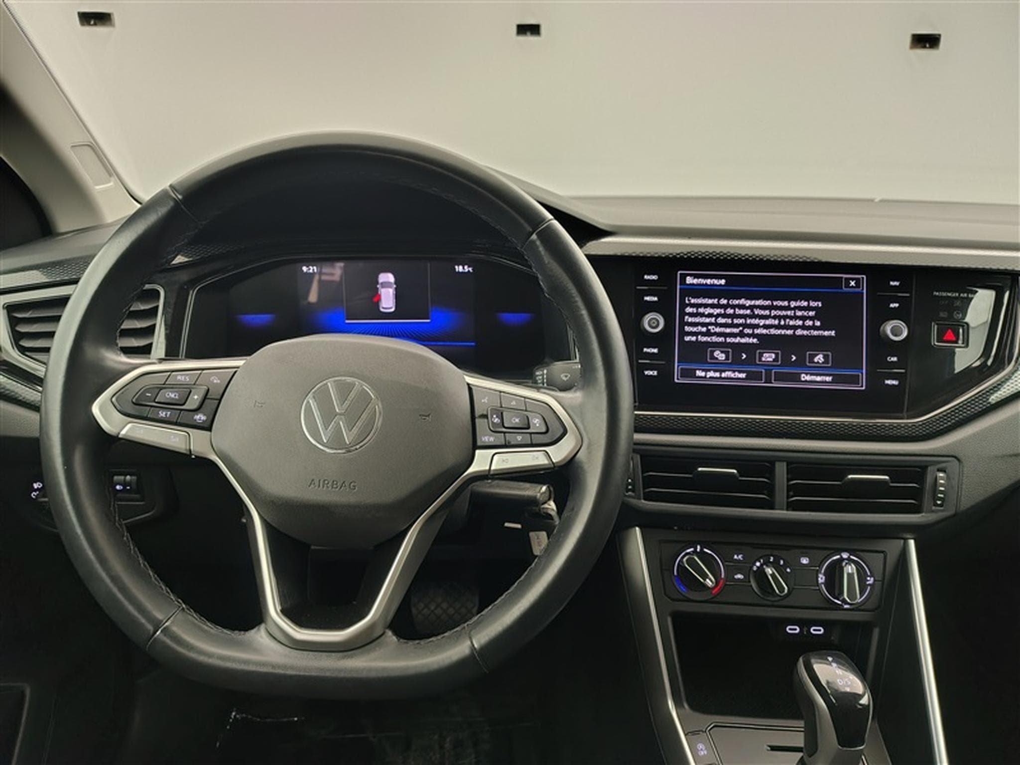 VW Polo 1.0 TSI 95Cv DSG Urban CARPLAY / CAMERA / PDC / ALU (2024) - Foto 9