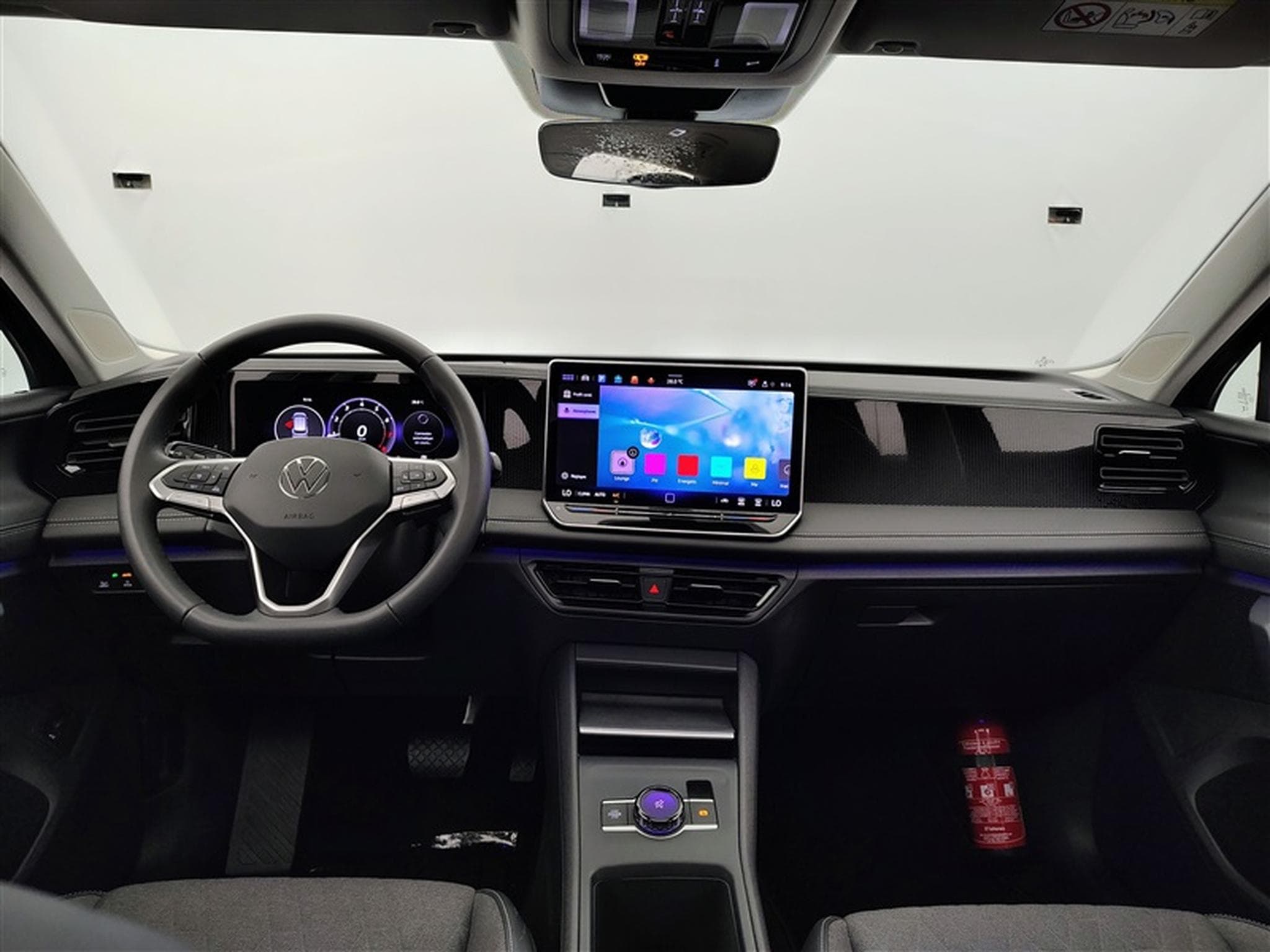VW Tiguan 1.5 eTSI 150cv DSG United CARPLAY / FULL LED / TOIT PANO (2024) - Photo 8