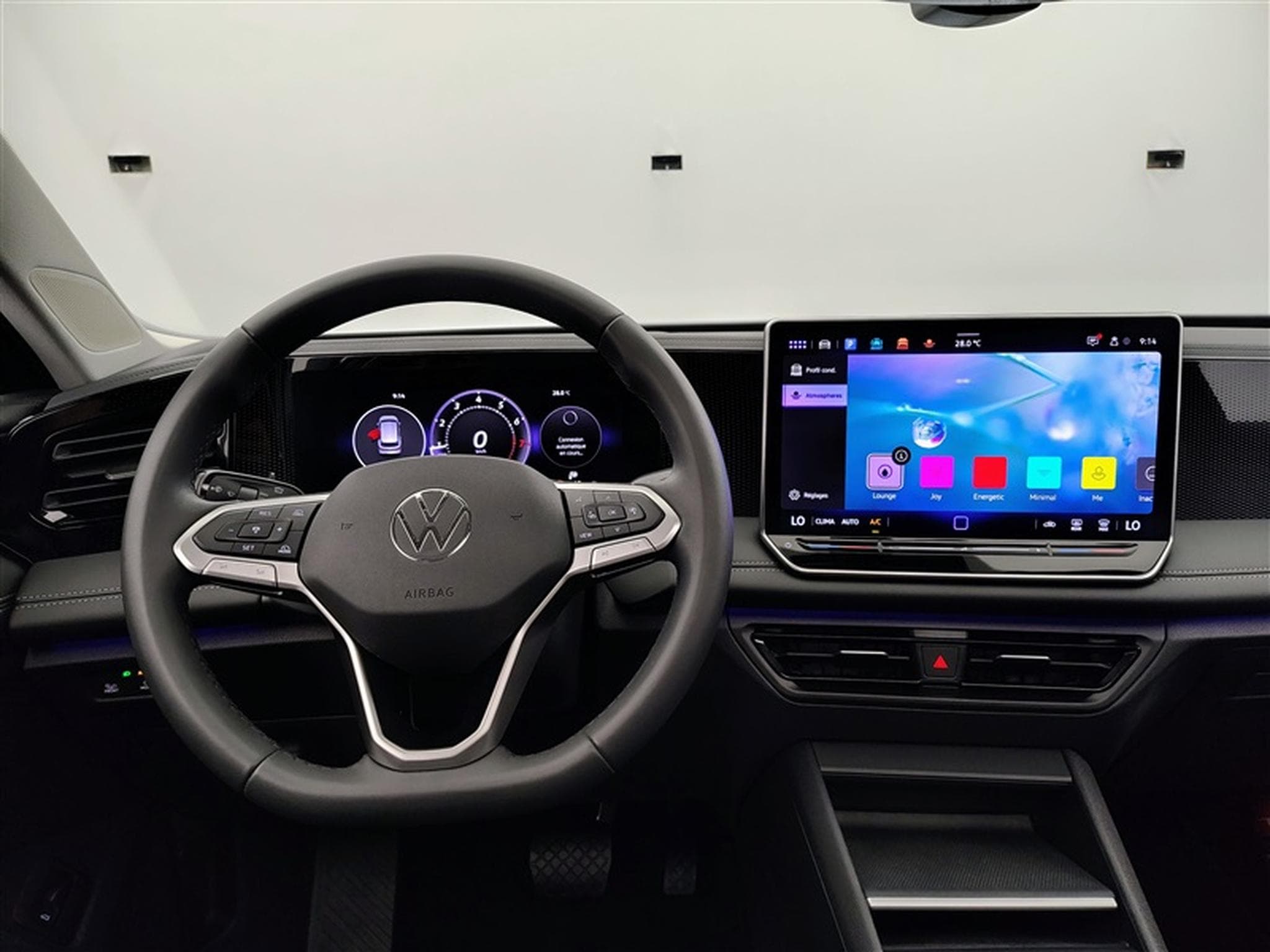 VW Tiguan 1.5 eTSI 150cv DSG United CARPLAY / FULL LED / TOIT PANO (2024) - Photo 9