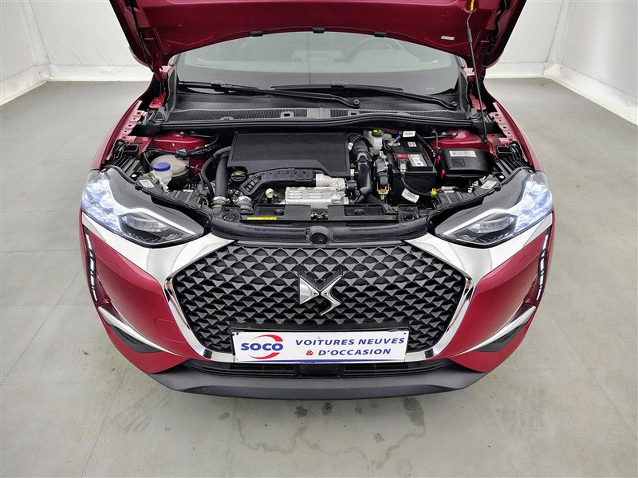 DS Automobiles DS3 1.2 PureTech 130cv EAT8 Business NAVI / FULL LED / CUIR (2021) - Foto 18