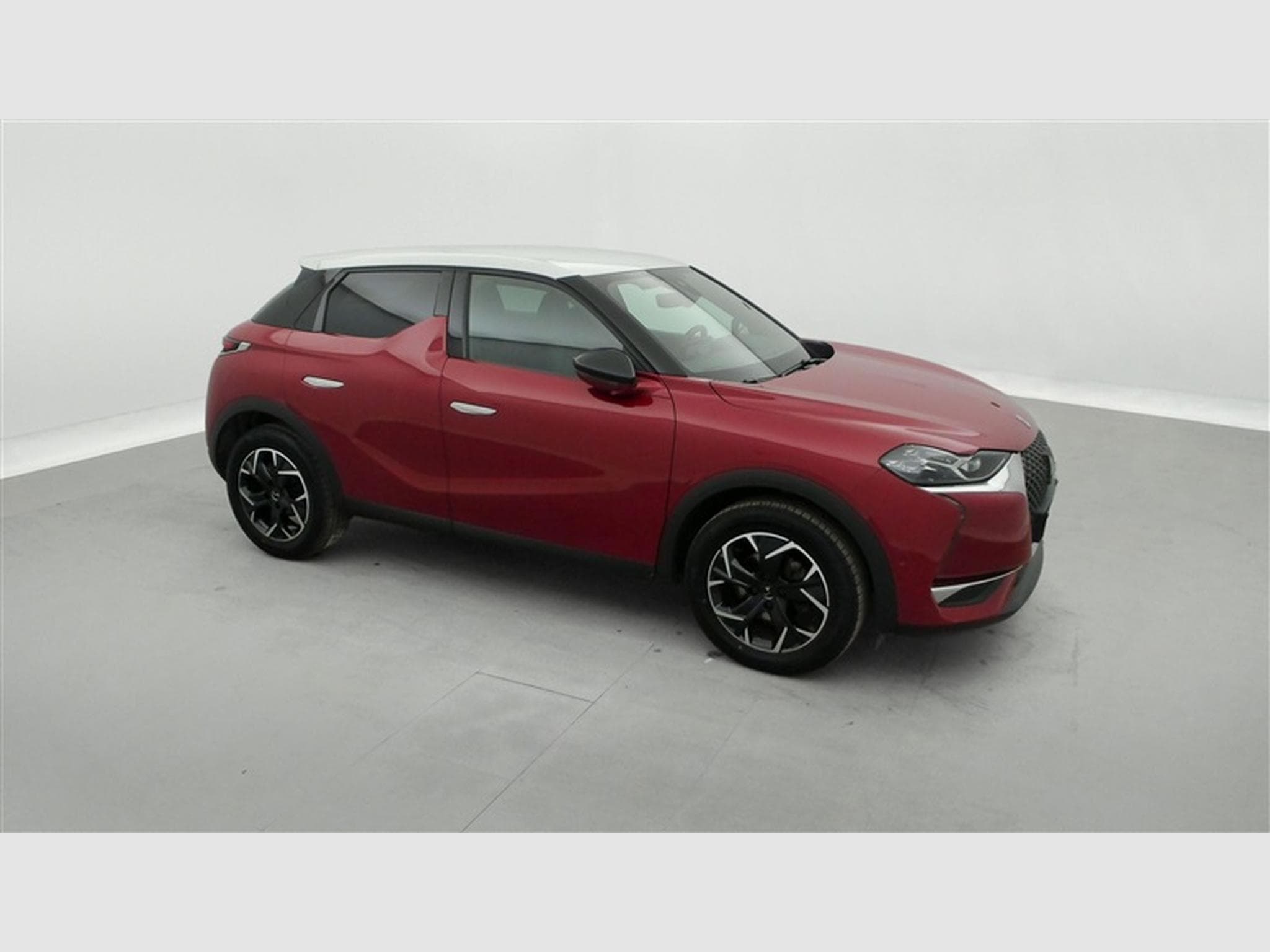 DS Automobiles DS3 1.2 PureTech 130cv EAT8 Business NAVI / FULL LED / CUIR (2021) - Foto 22