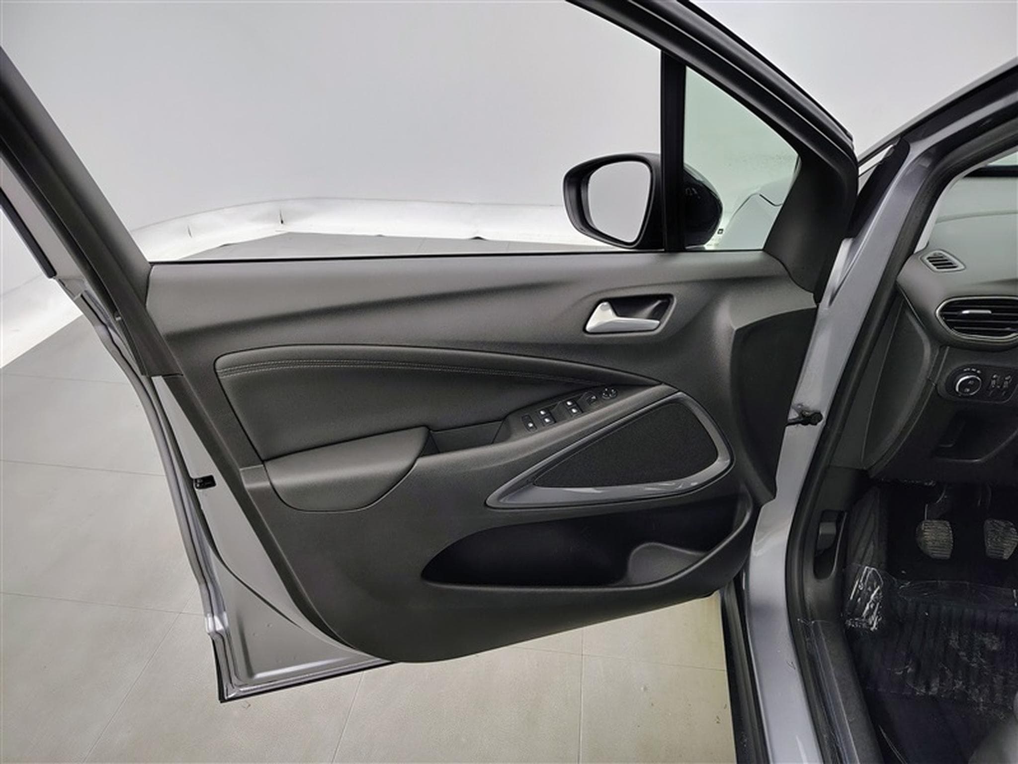 Opel Crossland 1.5 BlueHDI 110cv Elegance Navi/CarPlay/Caméra/PDC (2021) - Foto 16