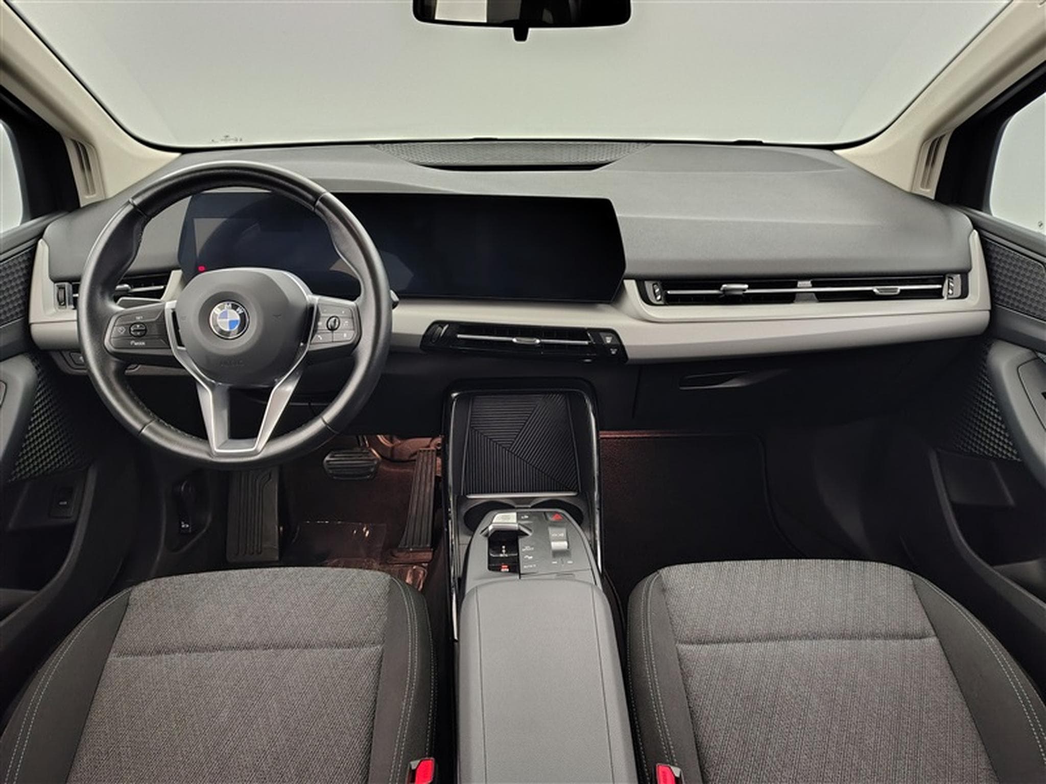 BMW 218 Active Tourer 218 iA NAVI/FULL LED/JA/PDC (2023) - Foto 8