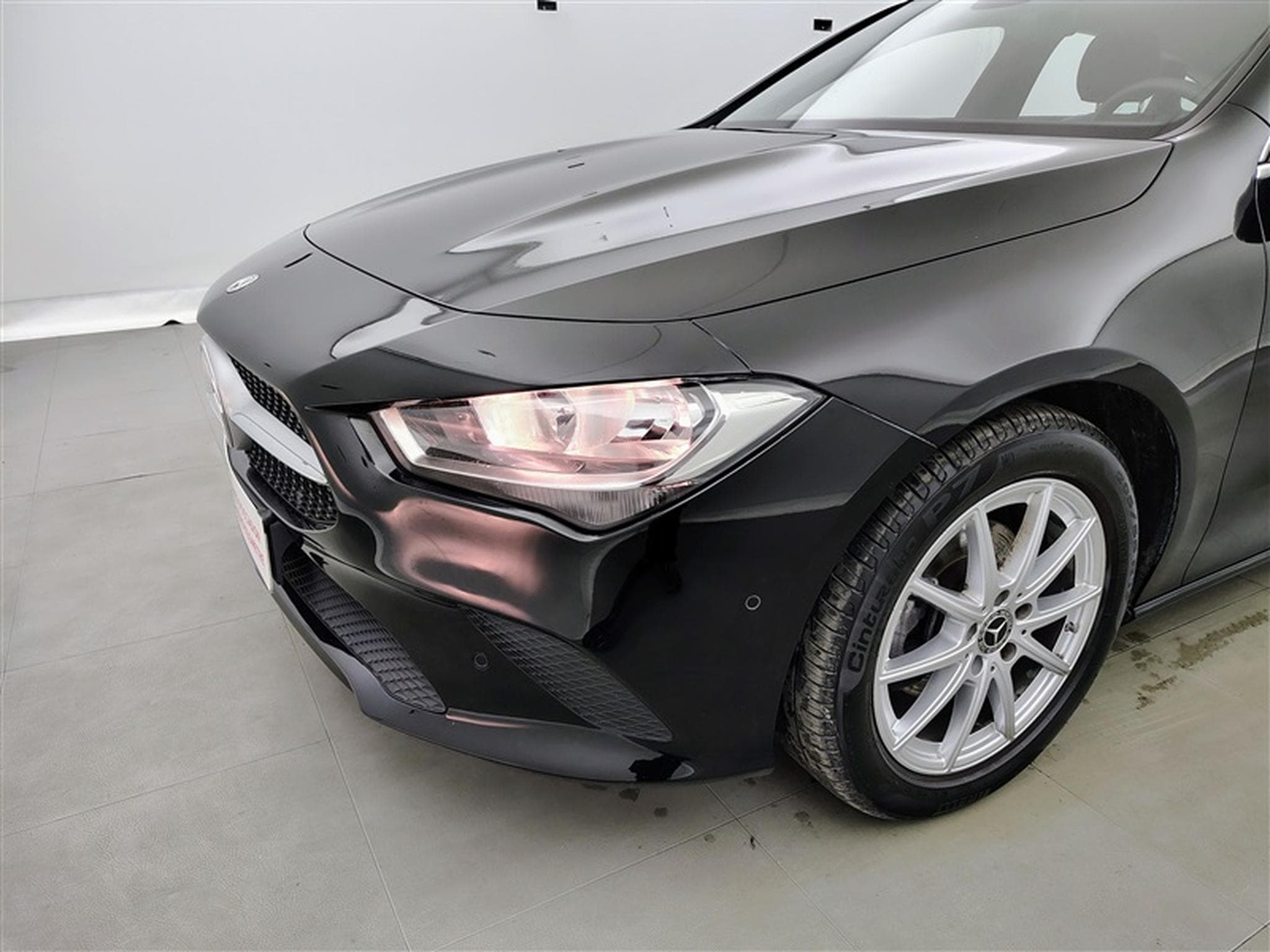 Mercedes CLA 180 Shooting Break AT7 NAVI / S-CUIR / PDC AV-AR (2023) - Foto 15