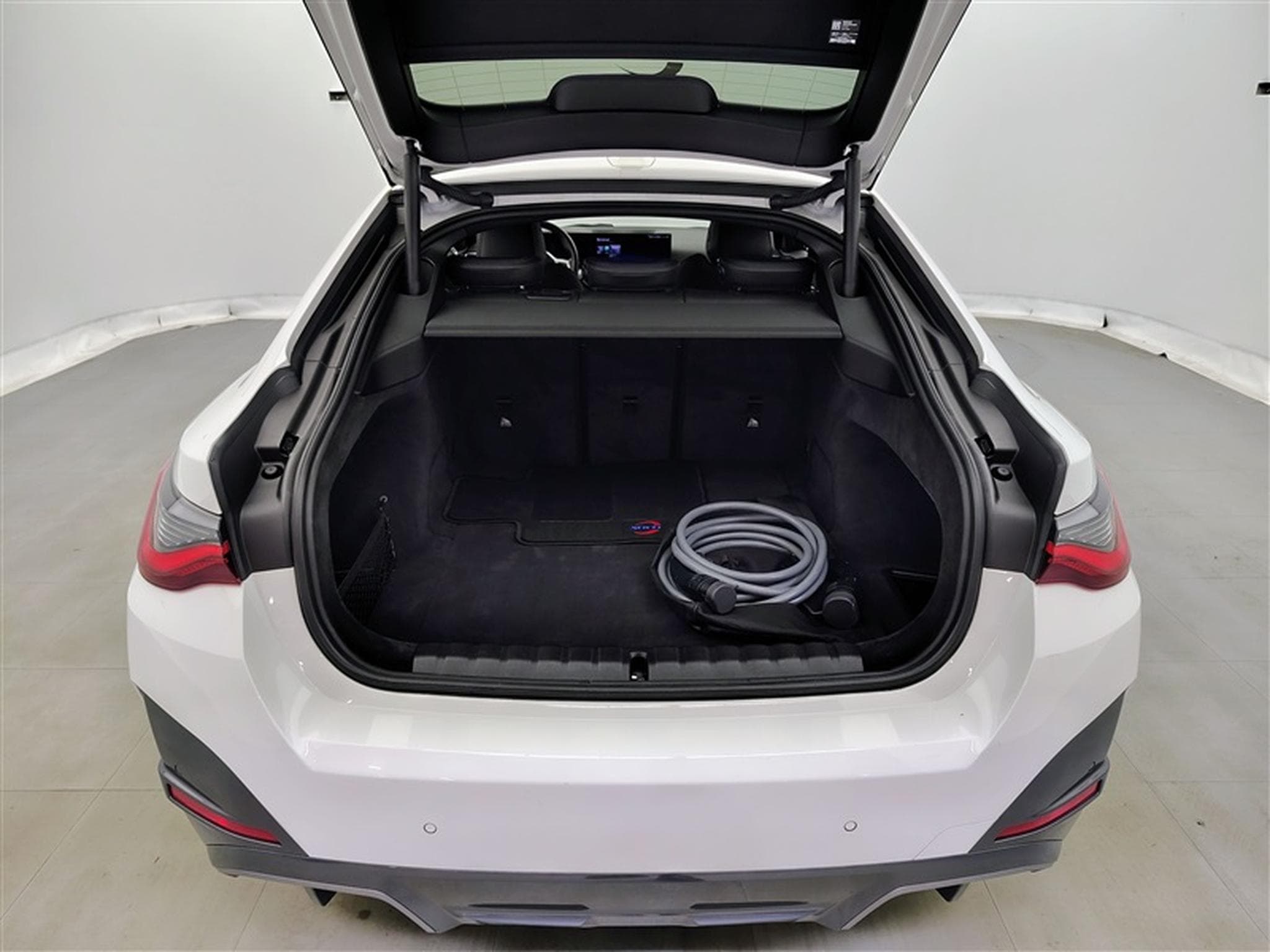 BMW i4 eDrive35 Gran Coupé Pack M (2024) - Photo 14