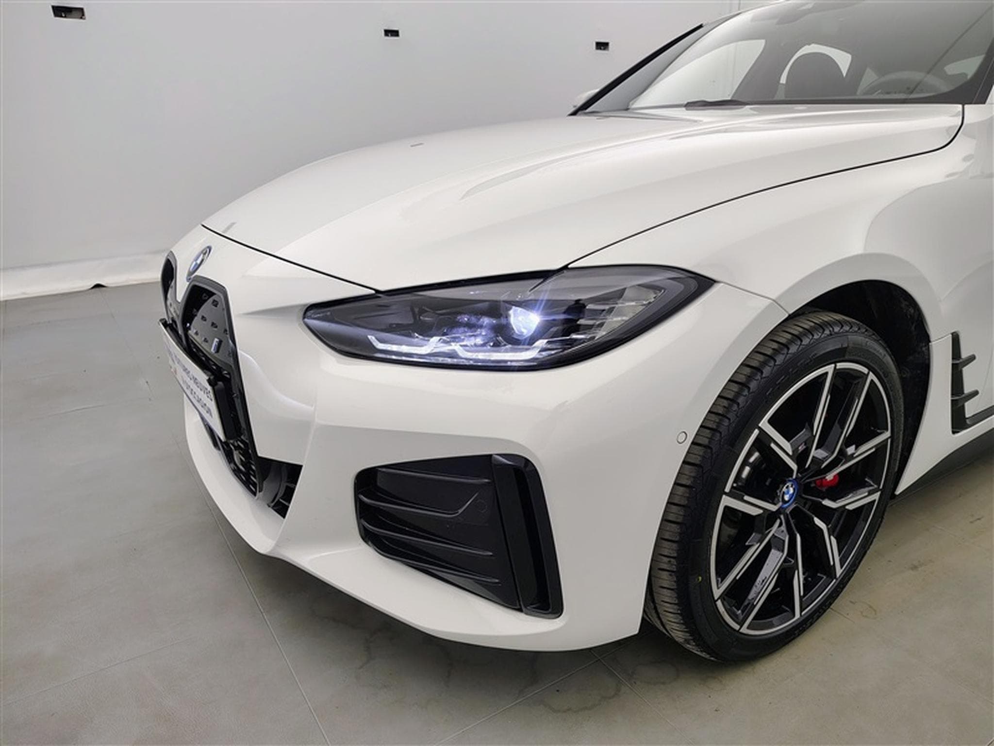 BMW i4 eDrive35 Gran Coupé Pack M (2024) - Photo 15