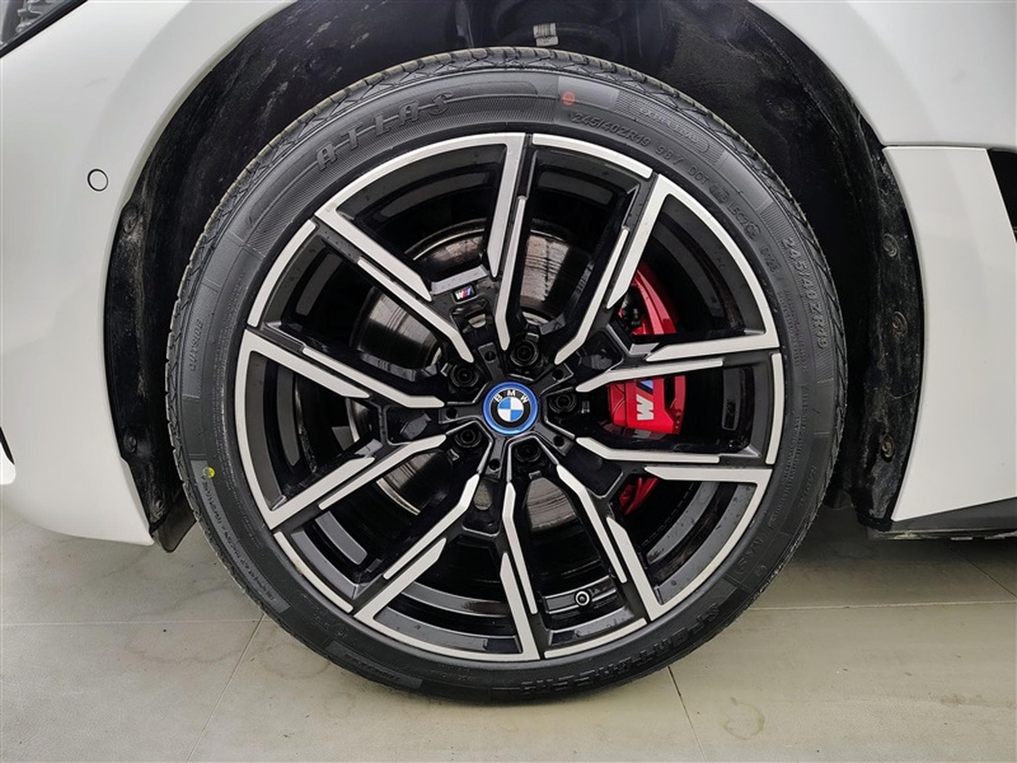 BMW i4 eDrive35 Gran Coupé Pack M (2024) - Photo 6