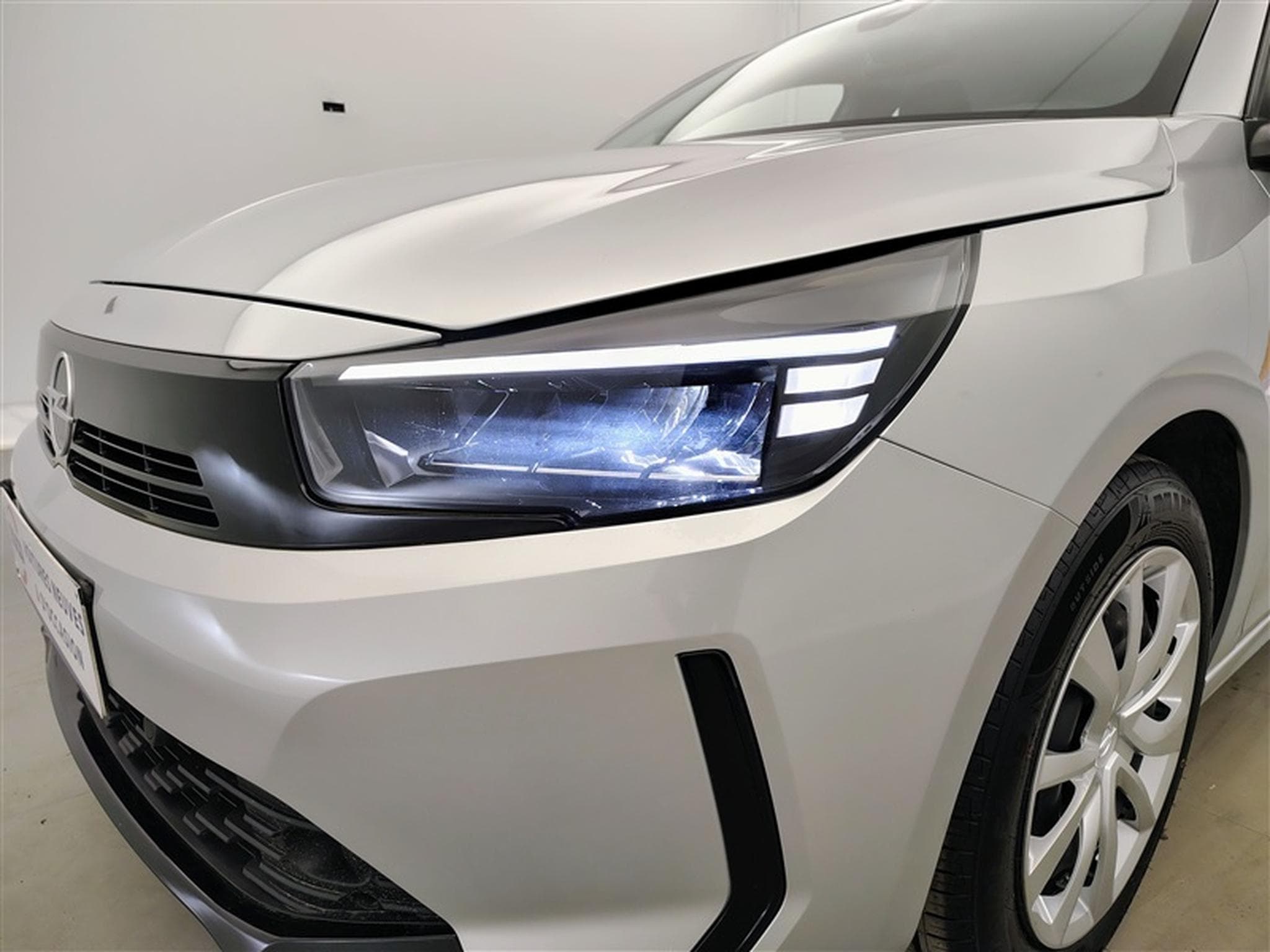 Opel Corsa 1.2i  Business S/S (2024) - Foto 7