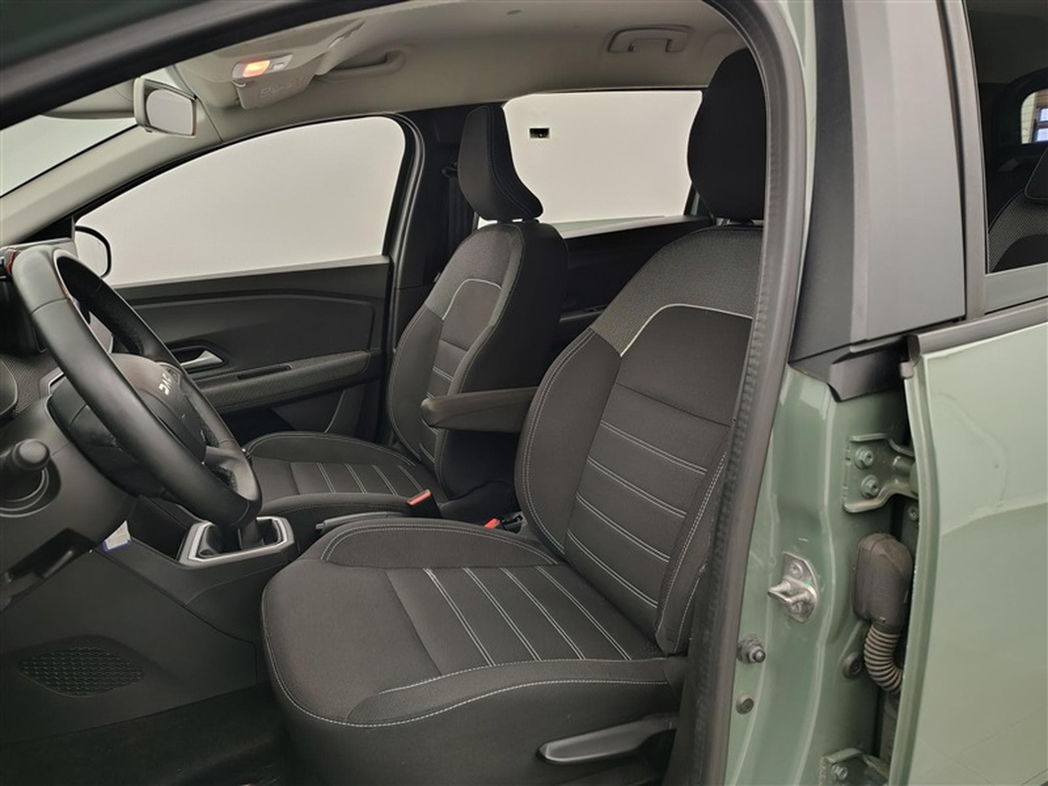 Dacia Jogger LPG 1.0 Eco-G Expression 7pl. (2024) - Foto 6
