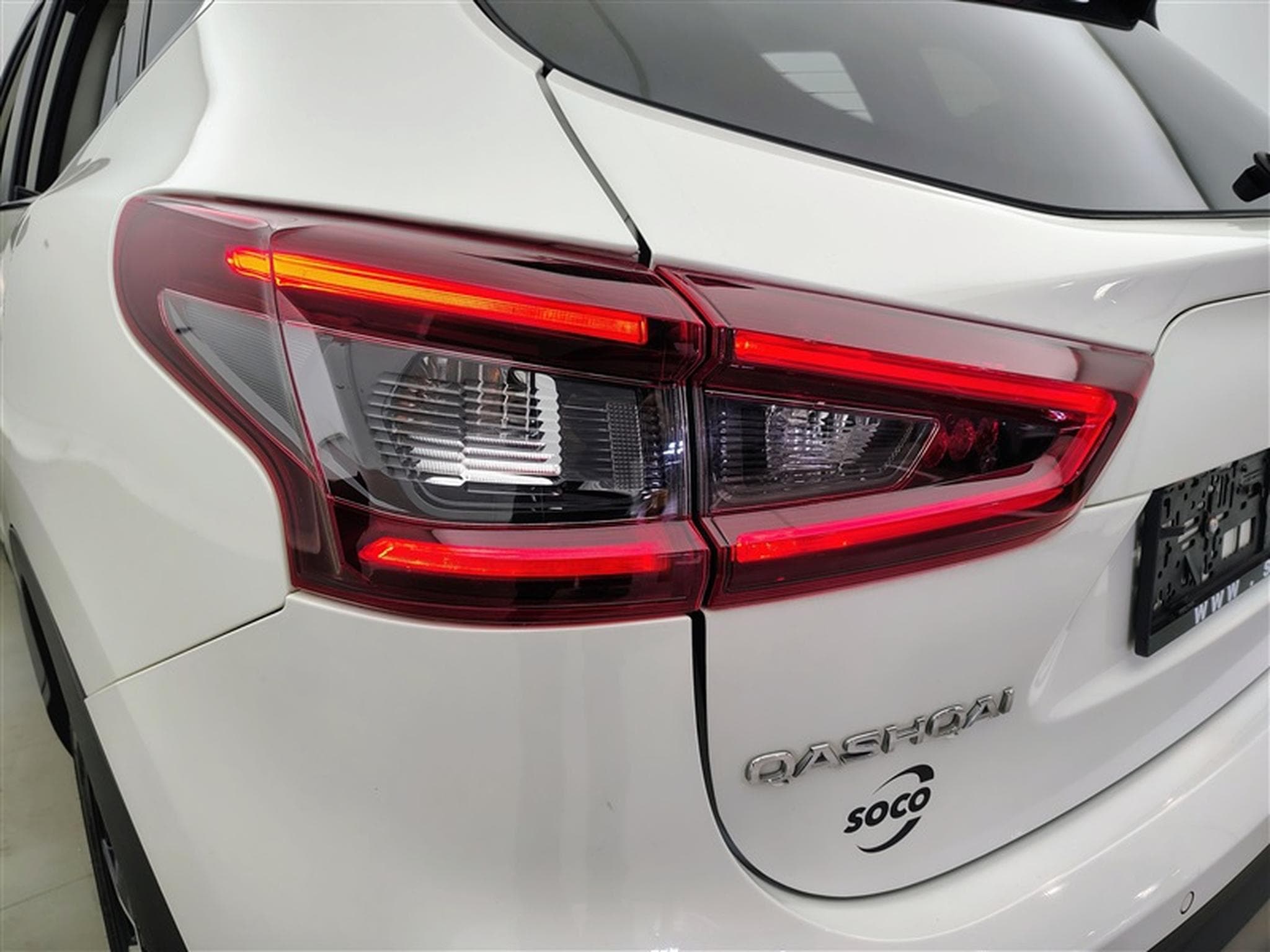 Nissan Qashqai 1.3 DIG-T Urban Edition (2021) - Foto 16