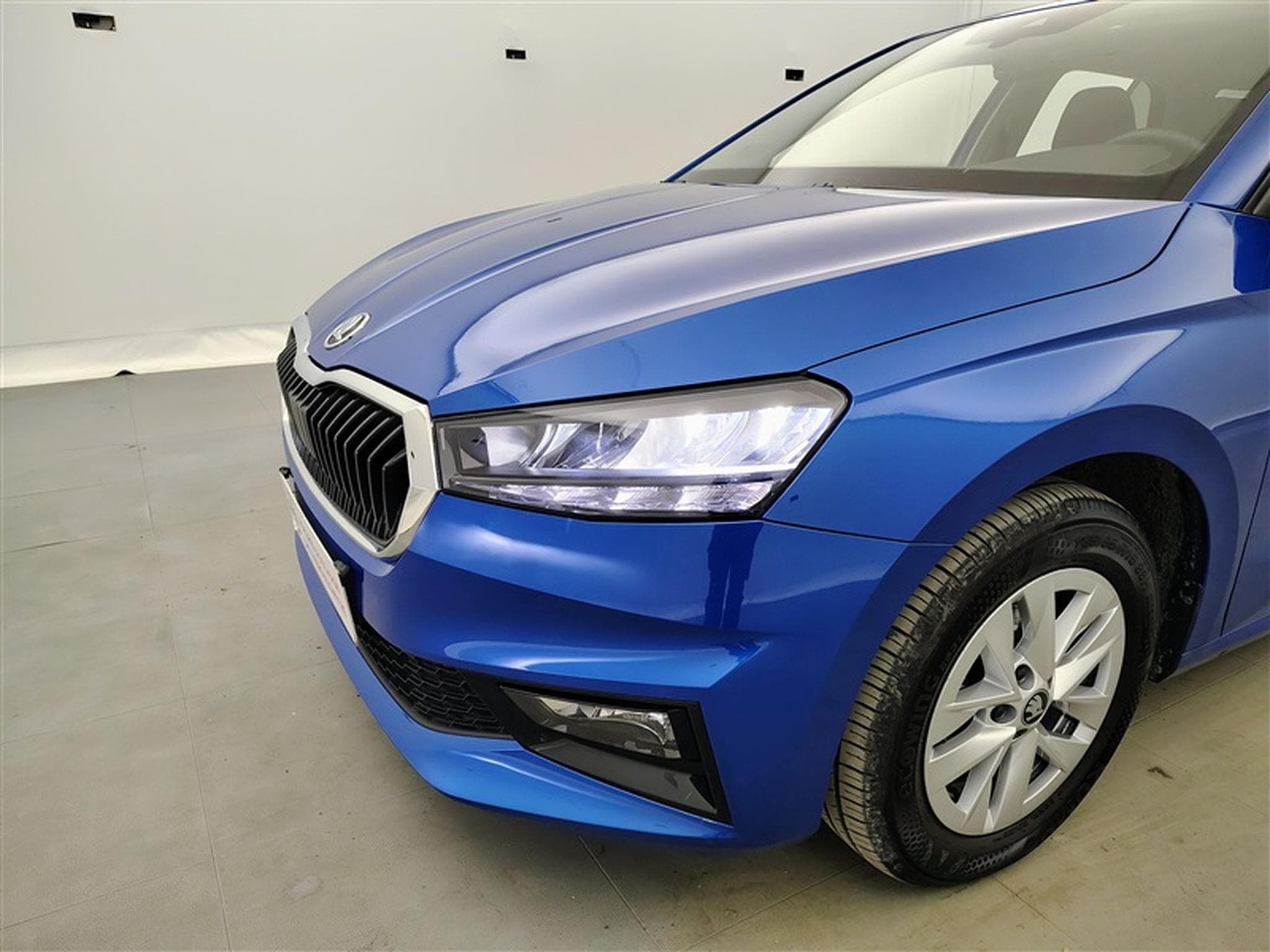 Skoda Fabia 1.0 TSI 95cv Selection CARPLAY / FULL LED / PDC AR / JA 15" (2025) - Photo 15