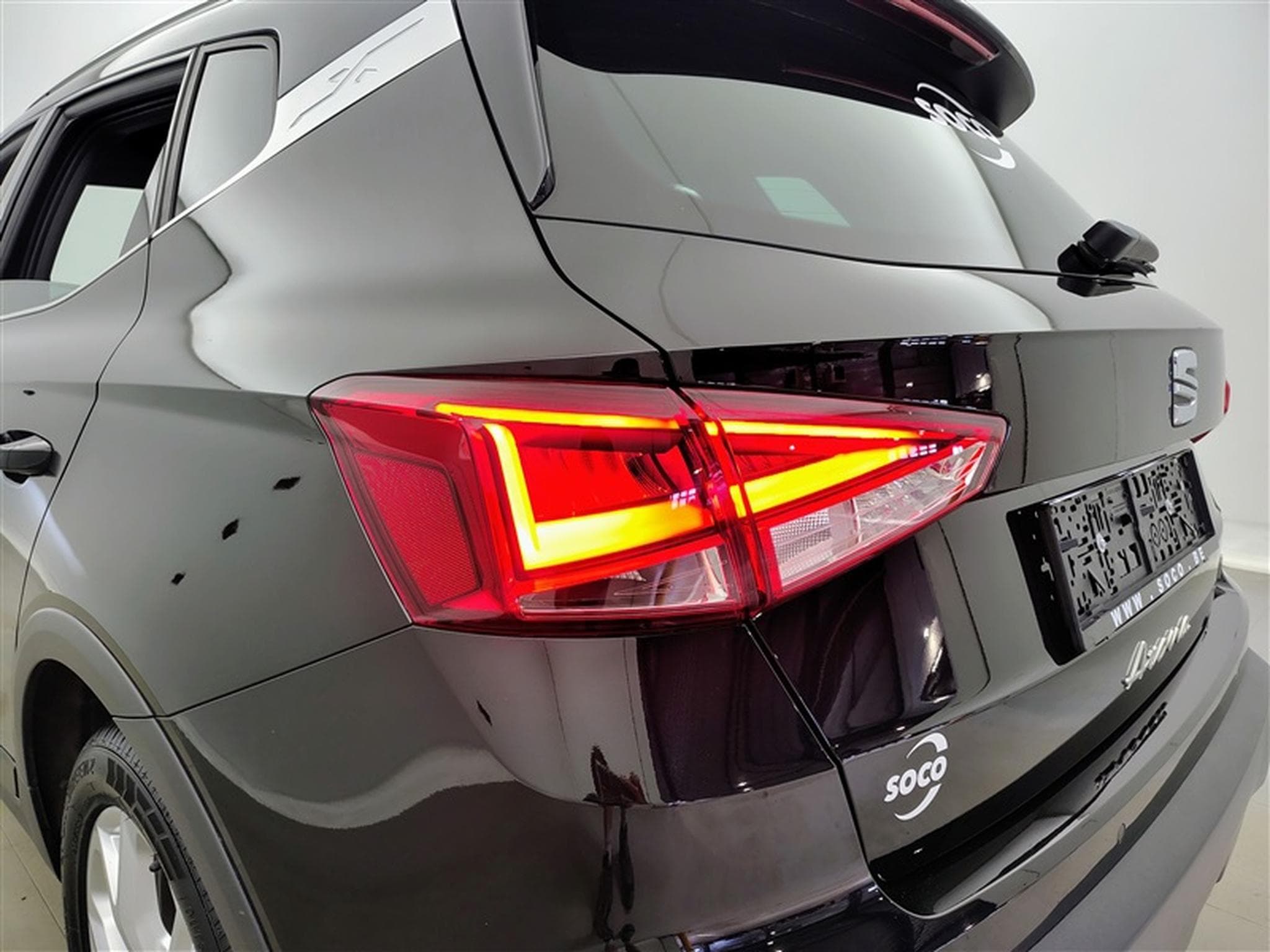 Seat Arona 1.0 TSI FR DSG NAVI / FULL LED / CARPLAY (2024) - Photo 16