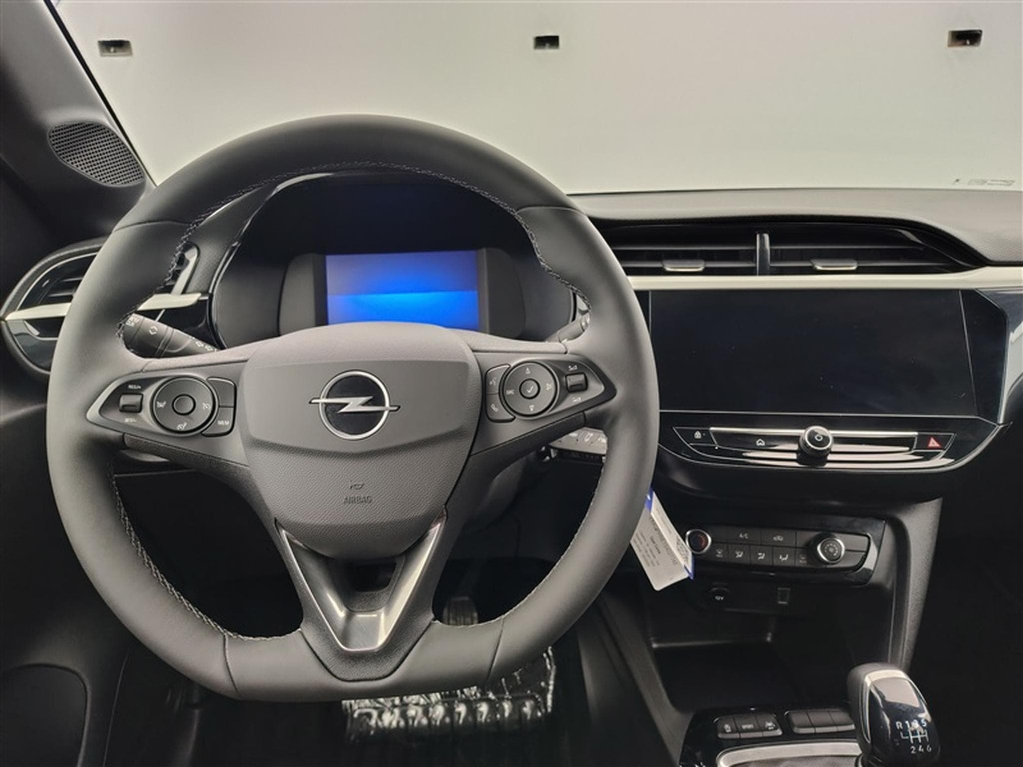 Opel Corsa 1.2 Turbo 100Cv GS Line S-CUIR / CARPLAY / FULL LED / CAMERA (2025) - Foto 9