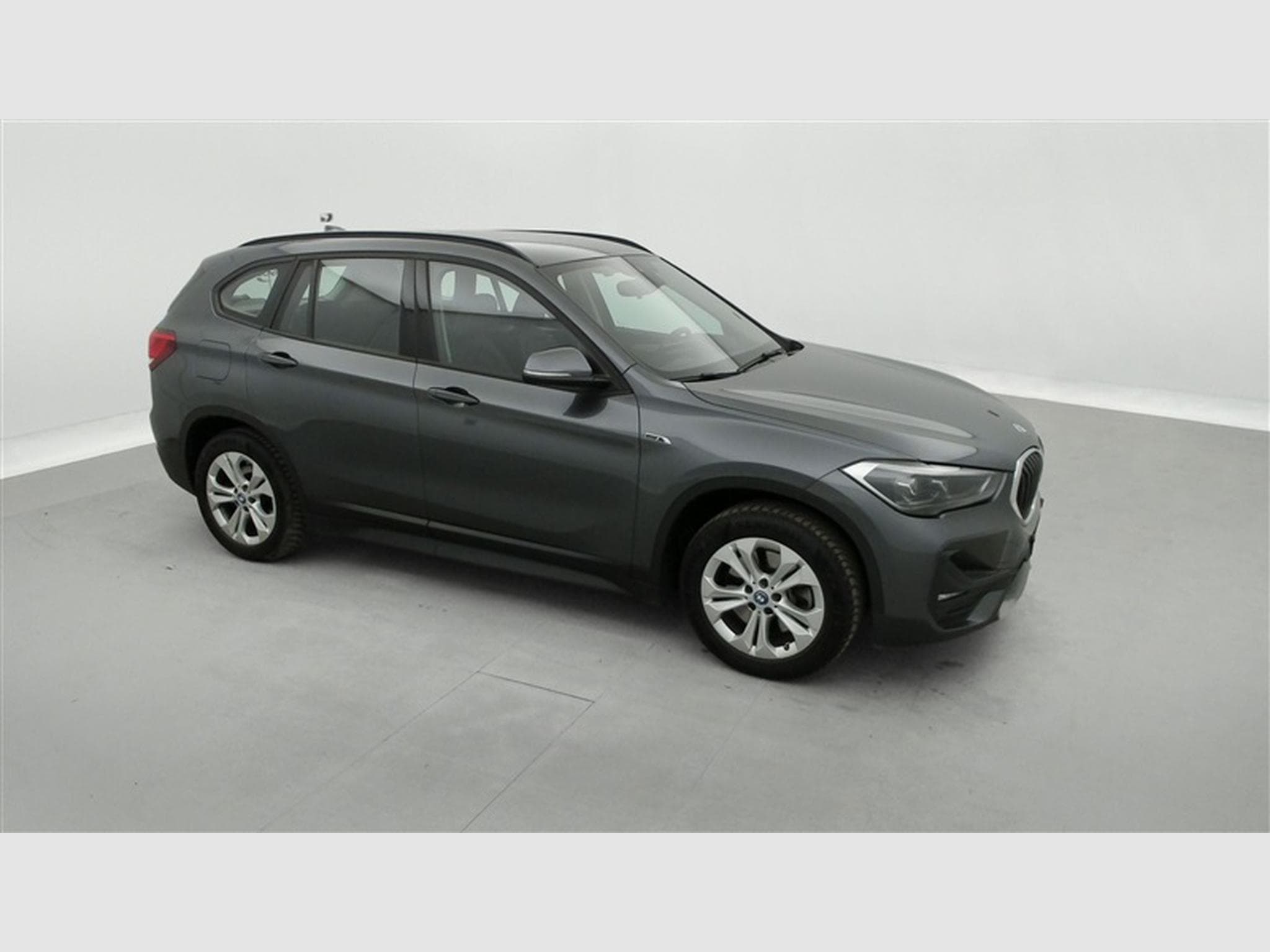 BMW X1 PHEV 1.5iA xDrive25e Cuir / Navi / Led (2022) - Foto 23