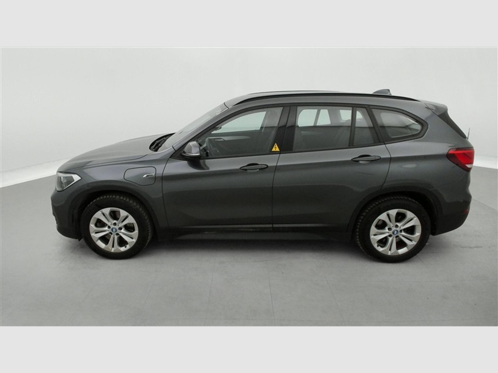 BMW X1 PHEV 1.5iA xDrive25e Cuir / Navi / Led (2022) - Foto 3