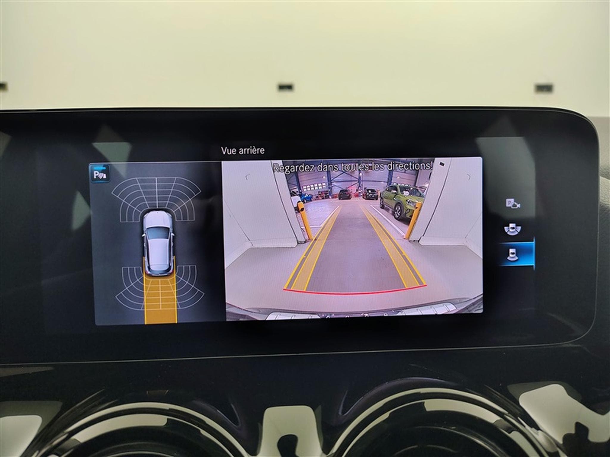 Mercedes GLA 180 d Business Line  Navi / PDC av+ar (2022) - Photo 18