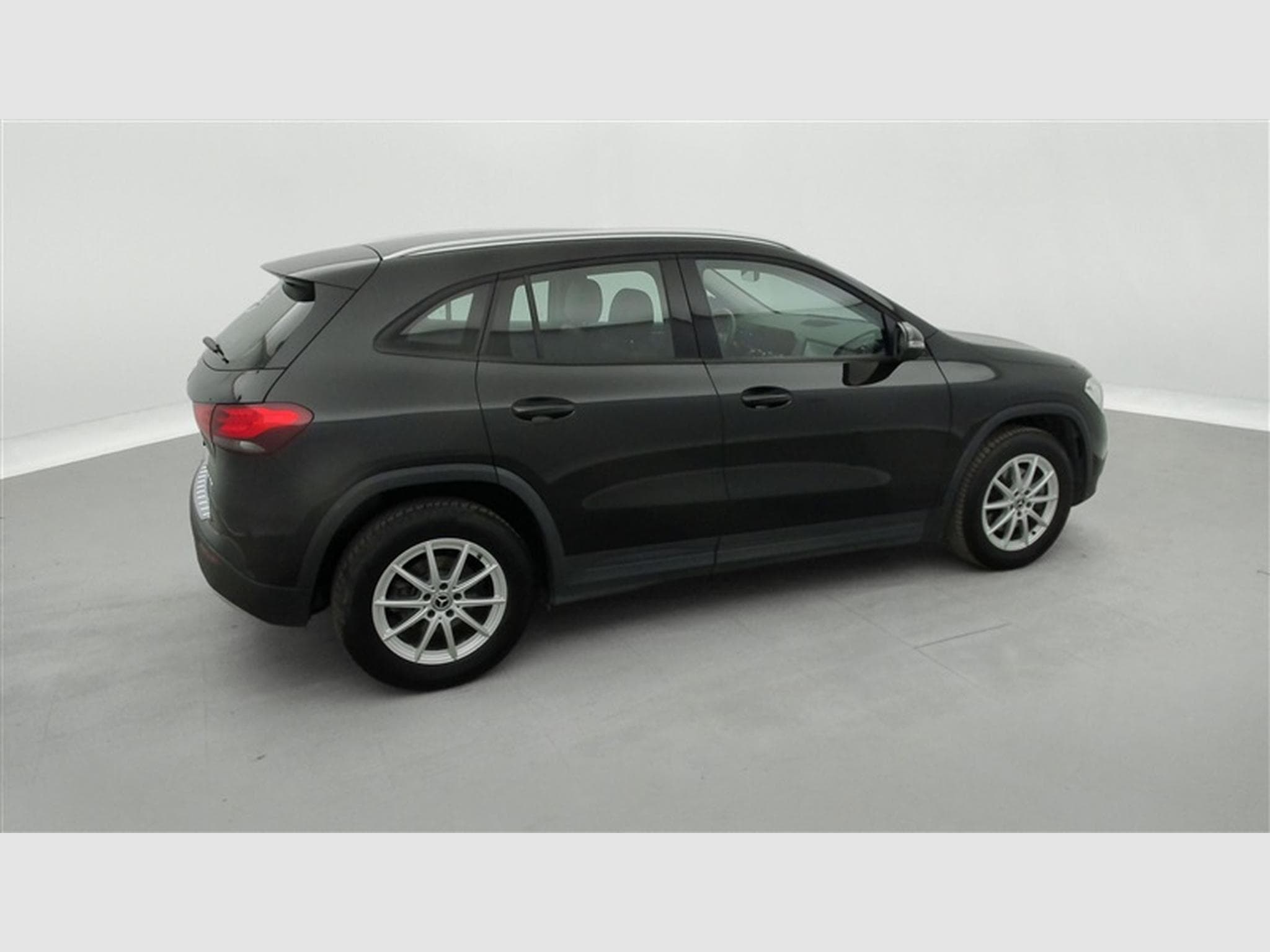 Mercedes GLA 180 d Business Line  Navi / PDC av+ar (2022) - Photo 24