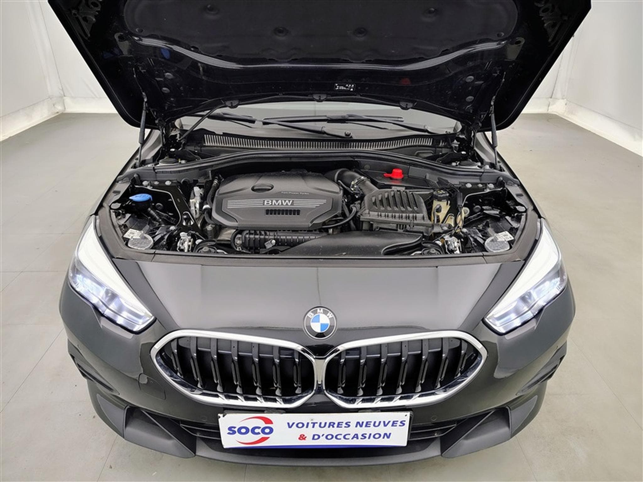 BMW 218 iA GRAN COUPE NAVI / FULL LED / PDC AV-AR (2023) - Photo 19