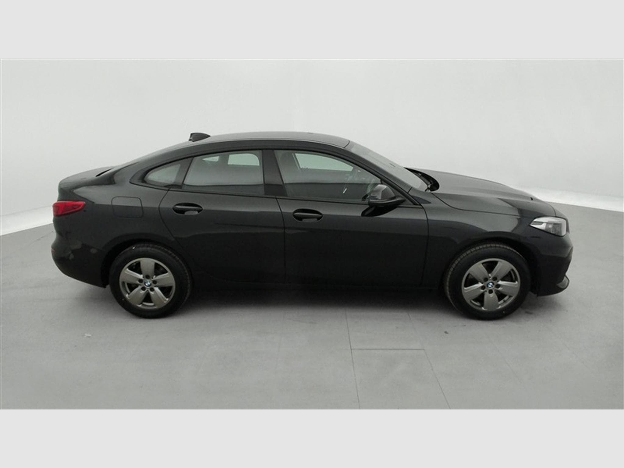 BMW 218 iA GRAN COUPE NAVI / FULL LED / PDC AV-AR (2023) - Photo 24