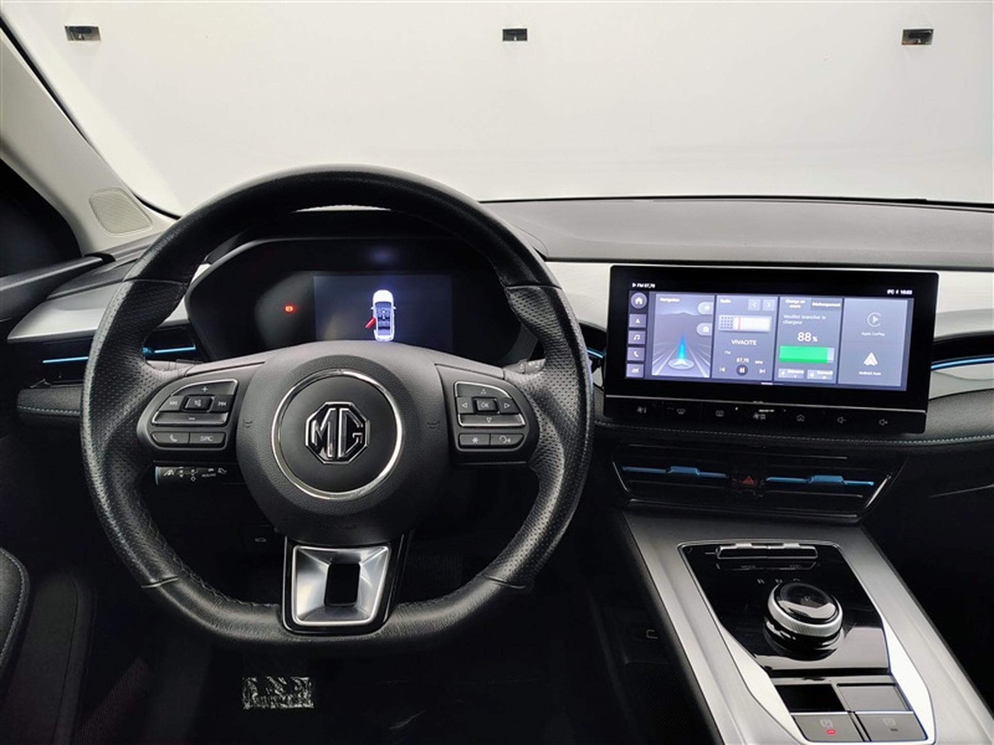 MG MG5 e-MG5 61 kWh Long Range Luxury NAVI / FULL LED / CUIR (2022) - Photo 9