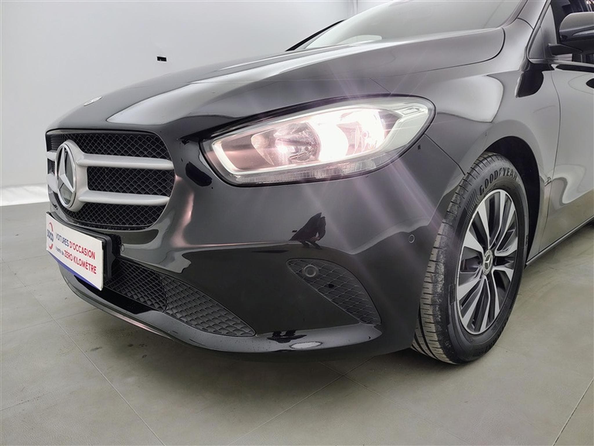 Mercedes B 180 B 180 Business Solution S-CUIR/NAVI/JA/PDC (2020) - Photo 15