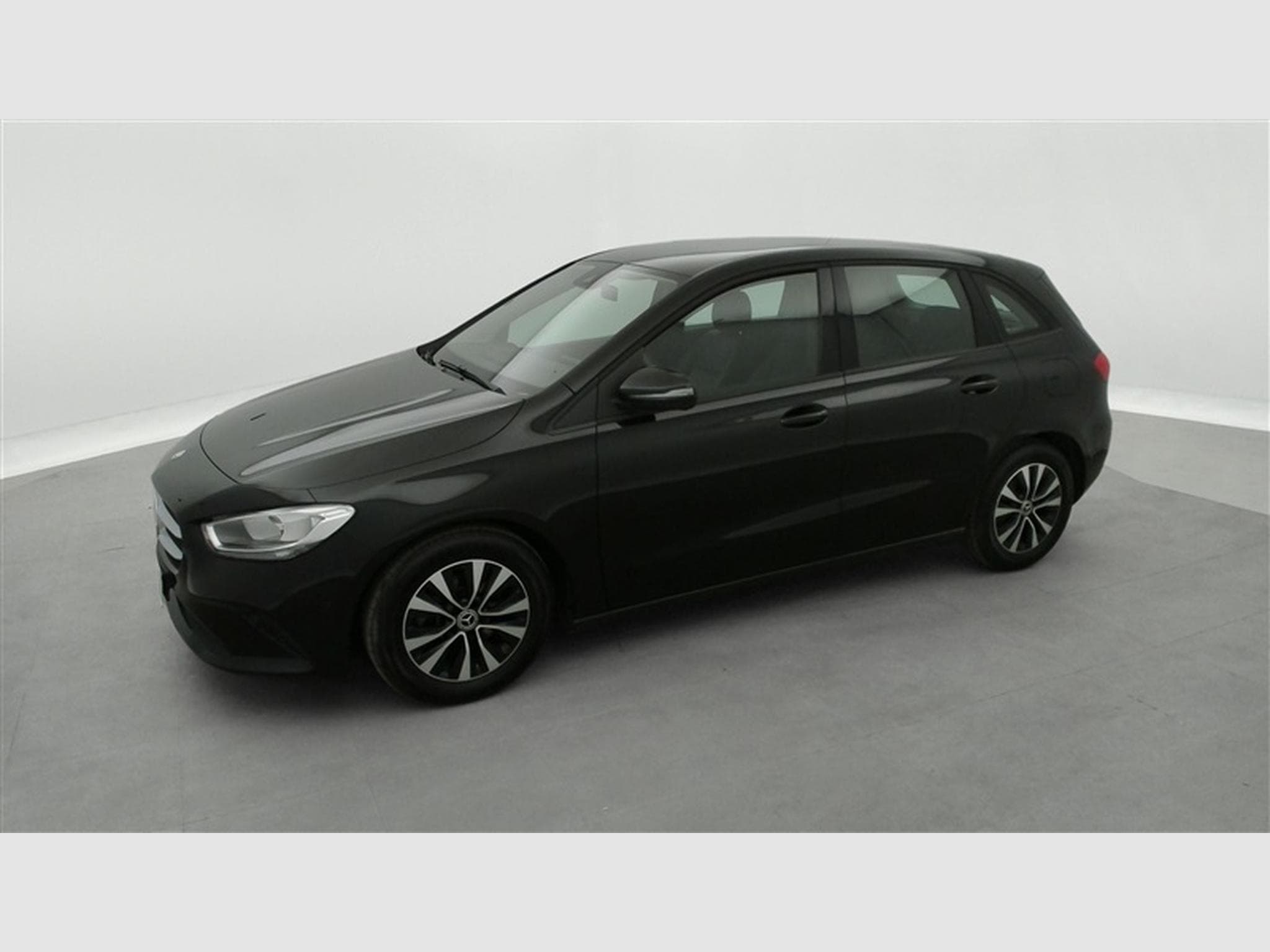 Mercedes B 180 B 180 Business Solution S-CUIR/NAVI/JA/PDC (2020) - Photo 20